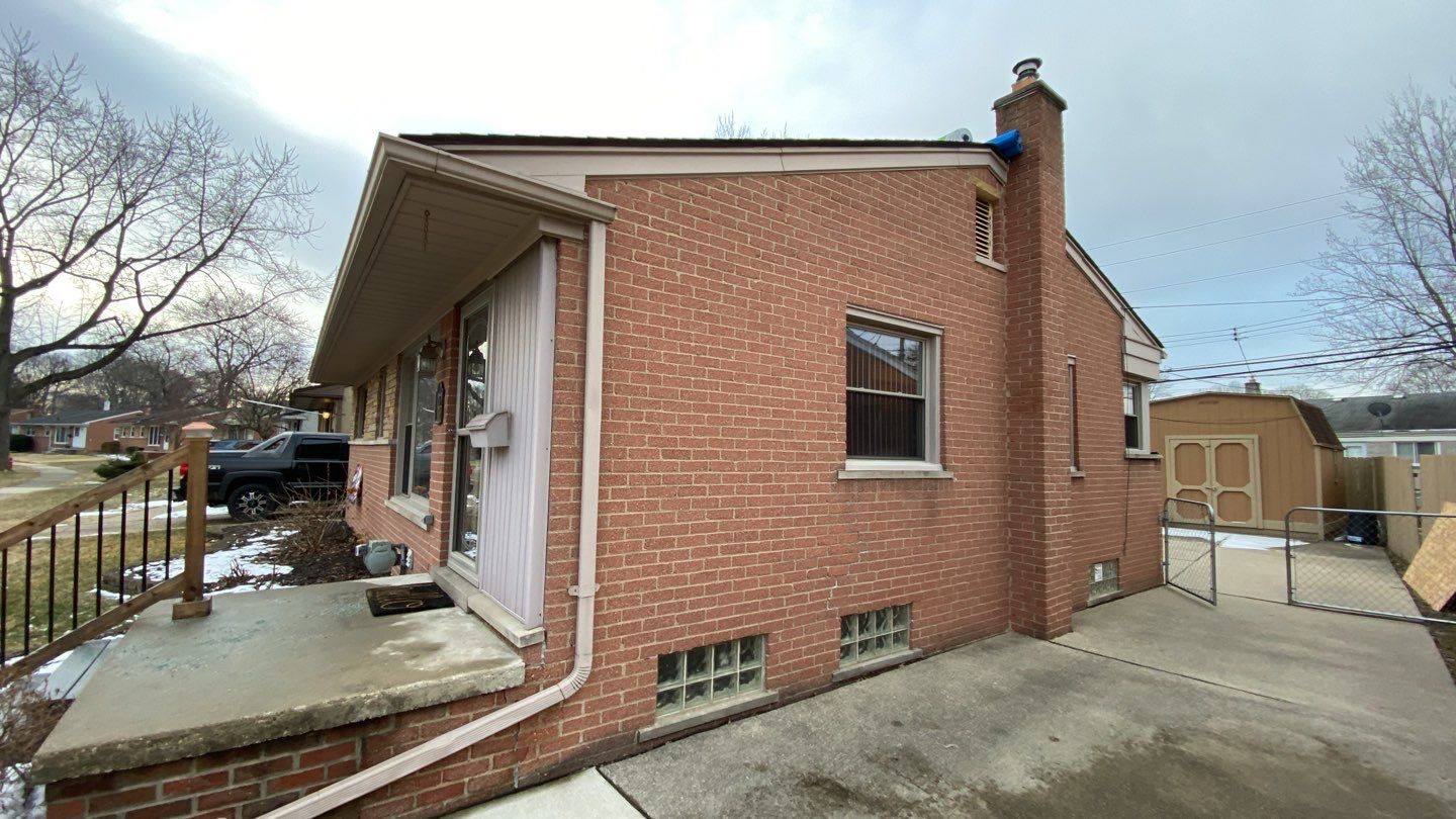 Roof Replacement using CertainTeed Landmark by 180 Contractors