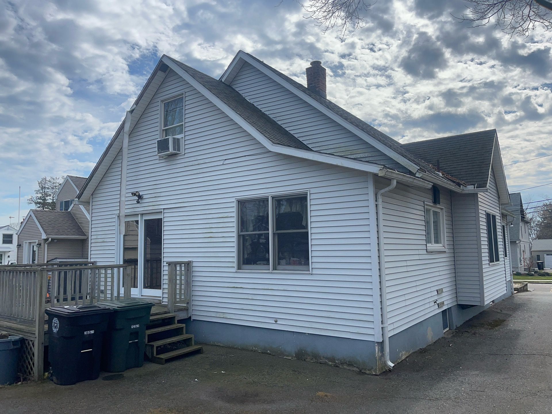 Siding Installation using Certainteed Monogram Granite Gray by A Plus Exterior