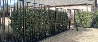 Wrought iron painting using DTM gloss black enamel