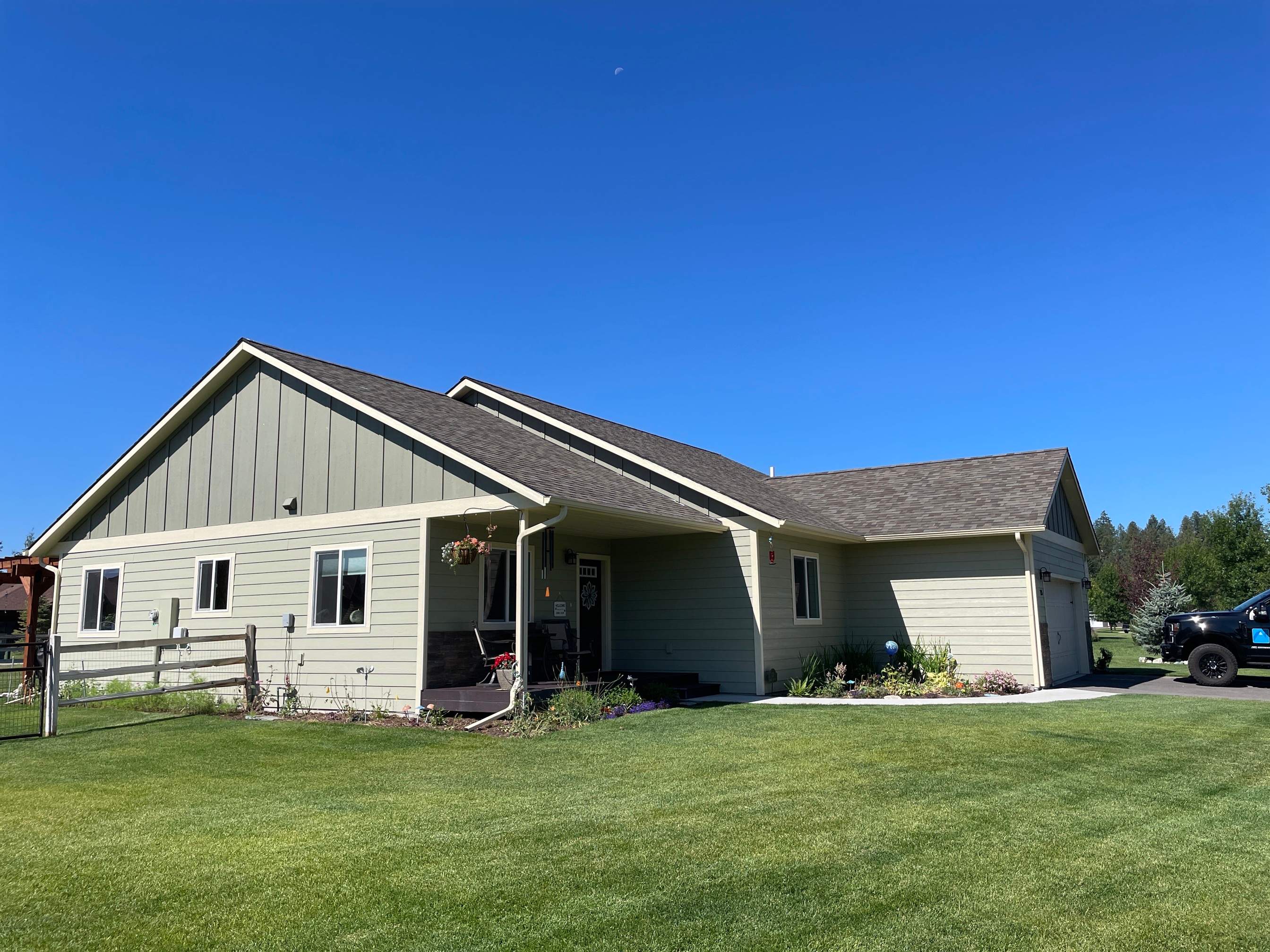 Owens Corning TruDefinition Duration - Driftwood by Montana Roofing Solutions