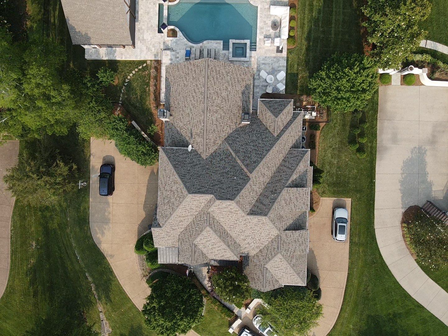 Residential Roofing Installation using Owens Corning Duration Shingles Roofing System by Undersun Roofing 