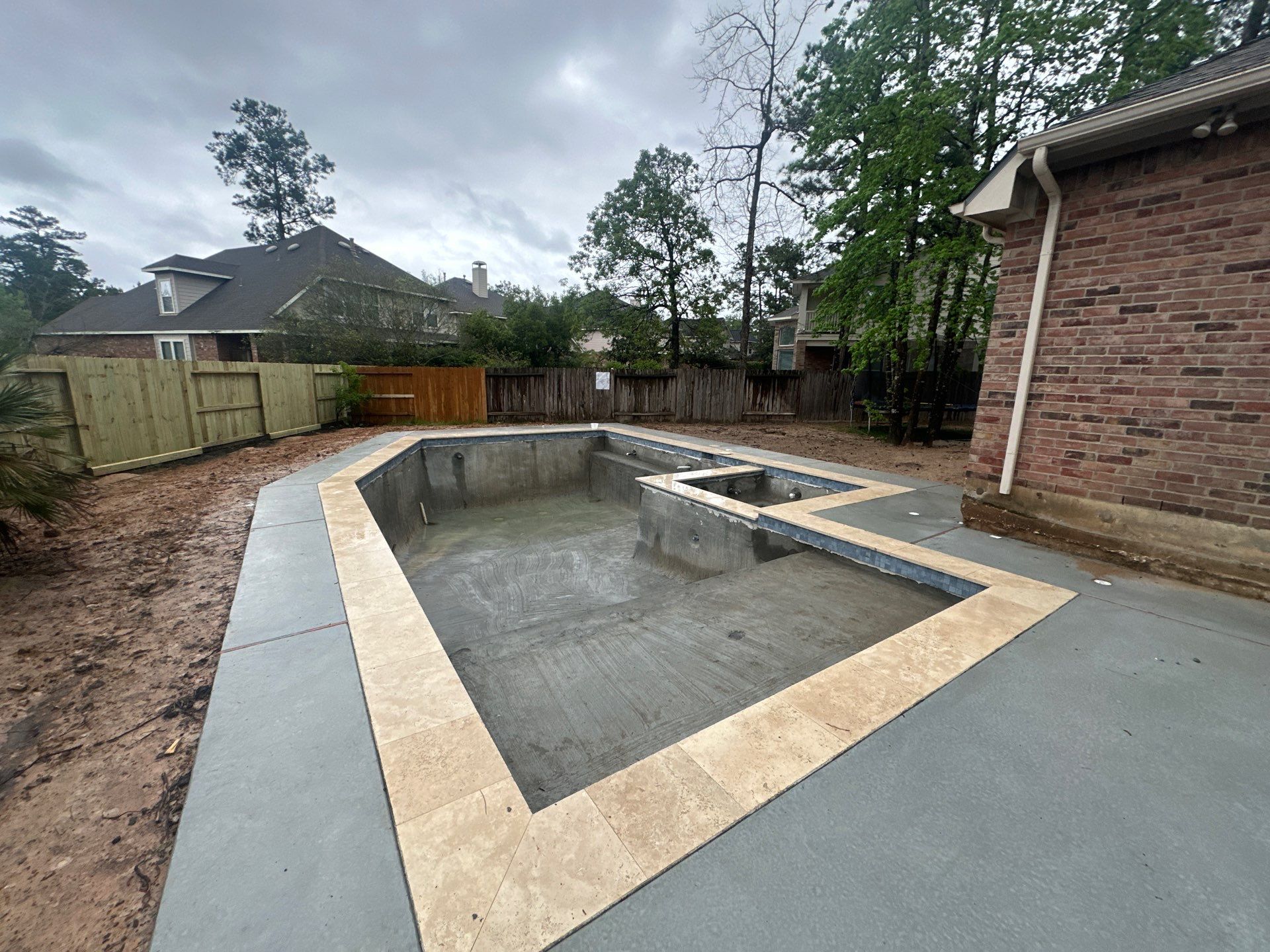 Pool, Patio Cover and Summer Kitchen in Sterling Ridge by SophAlx LLC
