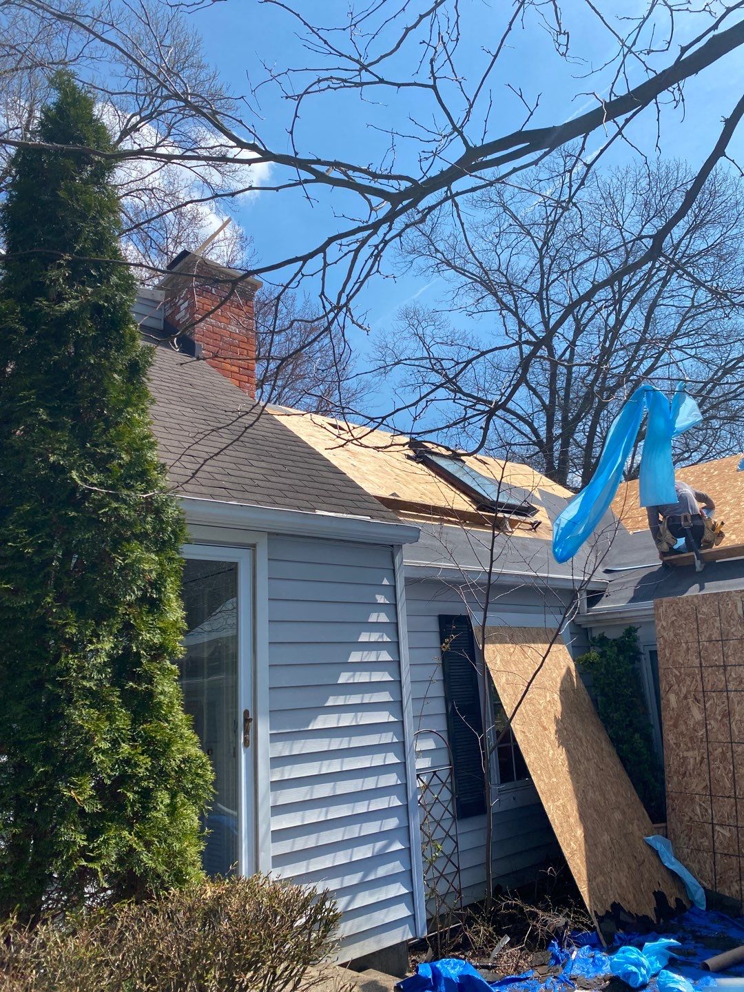 Roof Replacement using CertainTeed Landmark by 180 Contractors