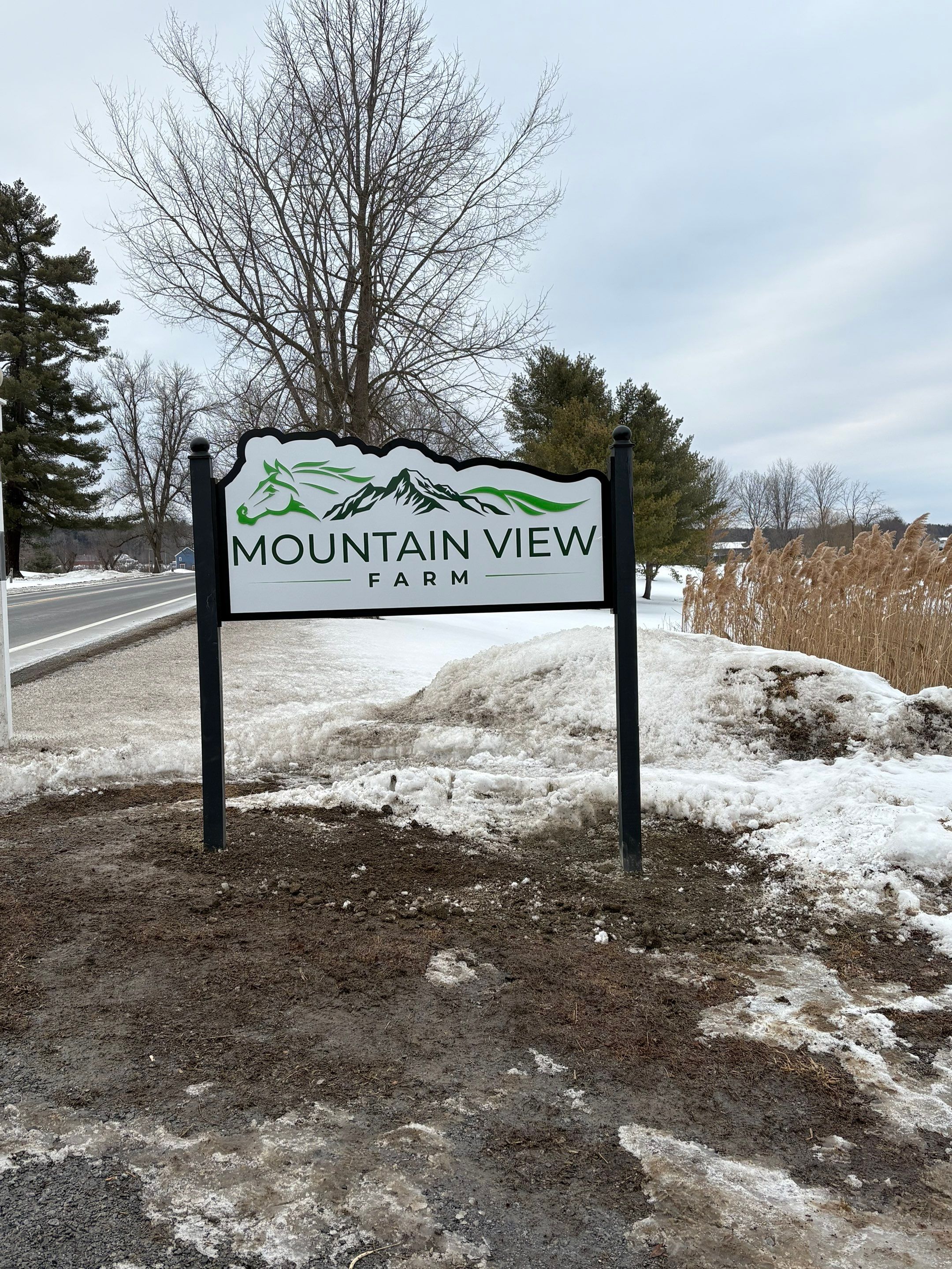Mountain View Farm MDO Sign Installation in Gansevoort, NY by FASTSIGNS of Saratoga Springs