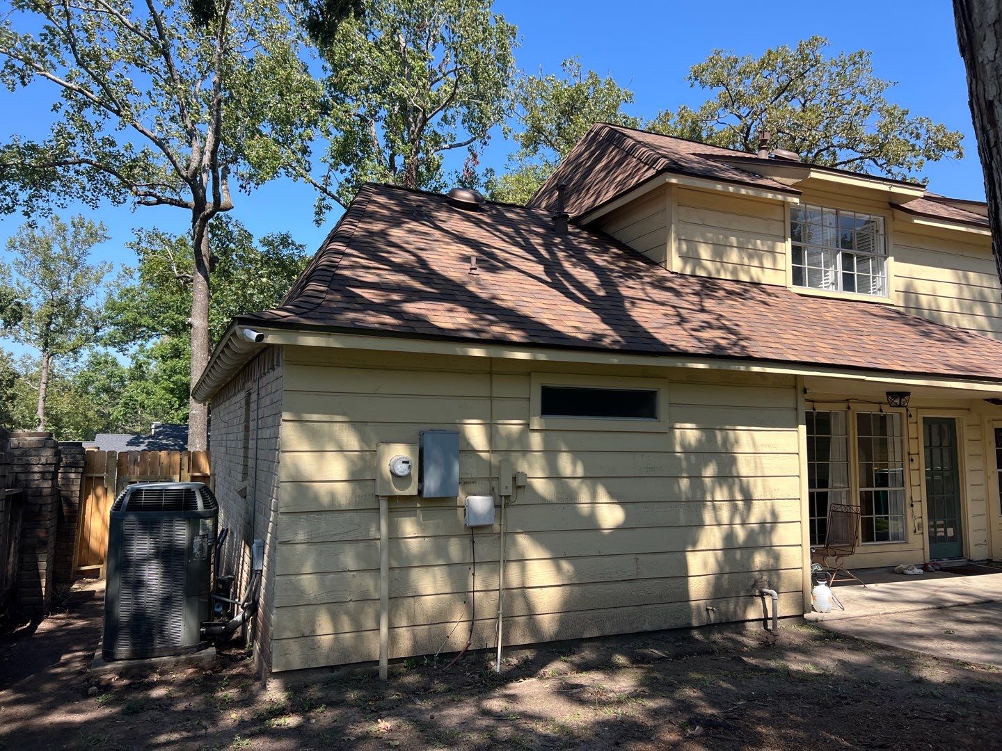 OC Duration Desert Rose by HHH Roofing & Construction