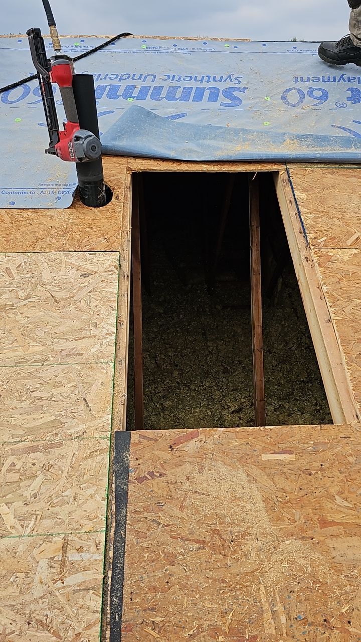 ATLAS PINNACLE HP W/SCOTCHGARD HEARTHSTONE  by Eagle Eye Roofing