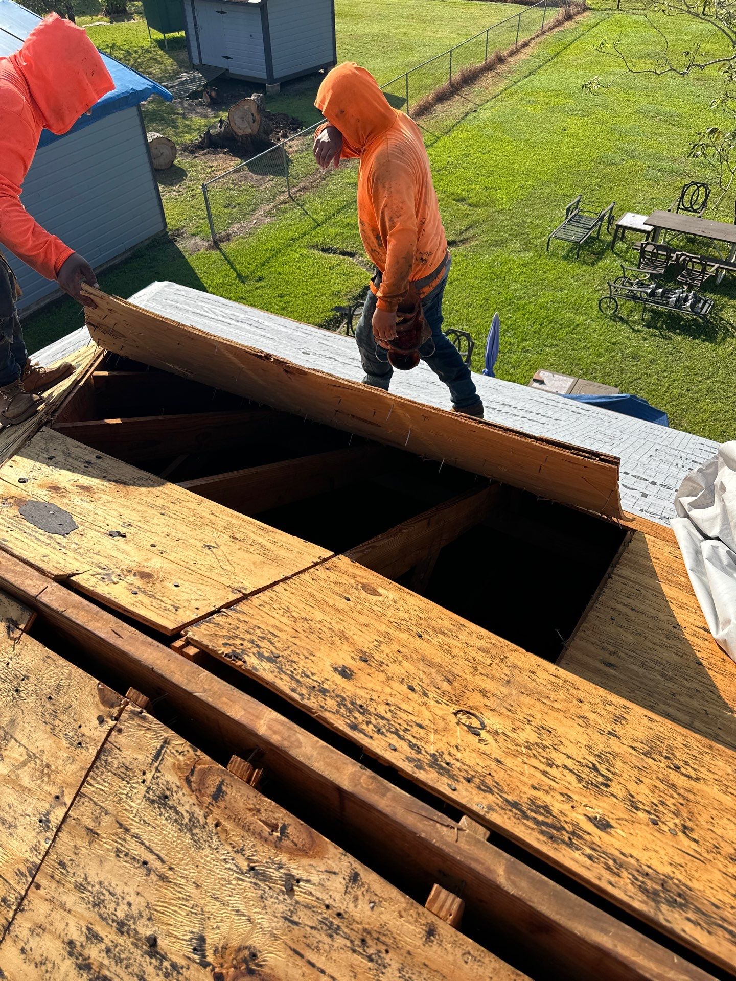 GAF HDZ TIMBERLINE BARKWOOD by Motion Roofing