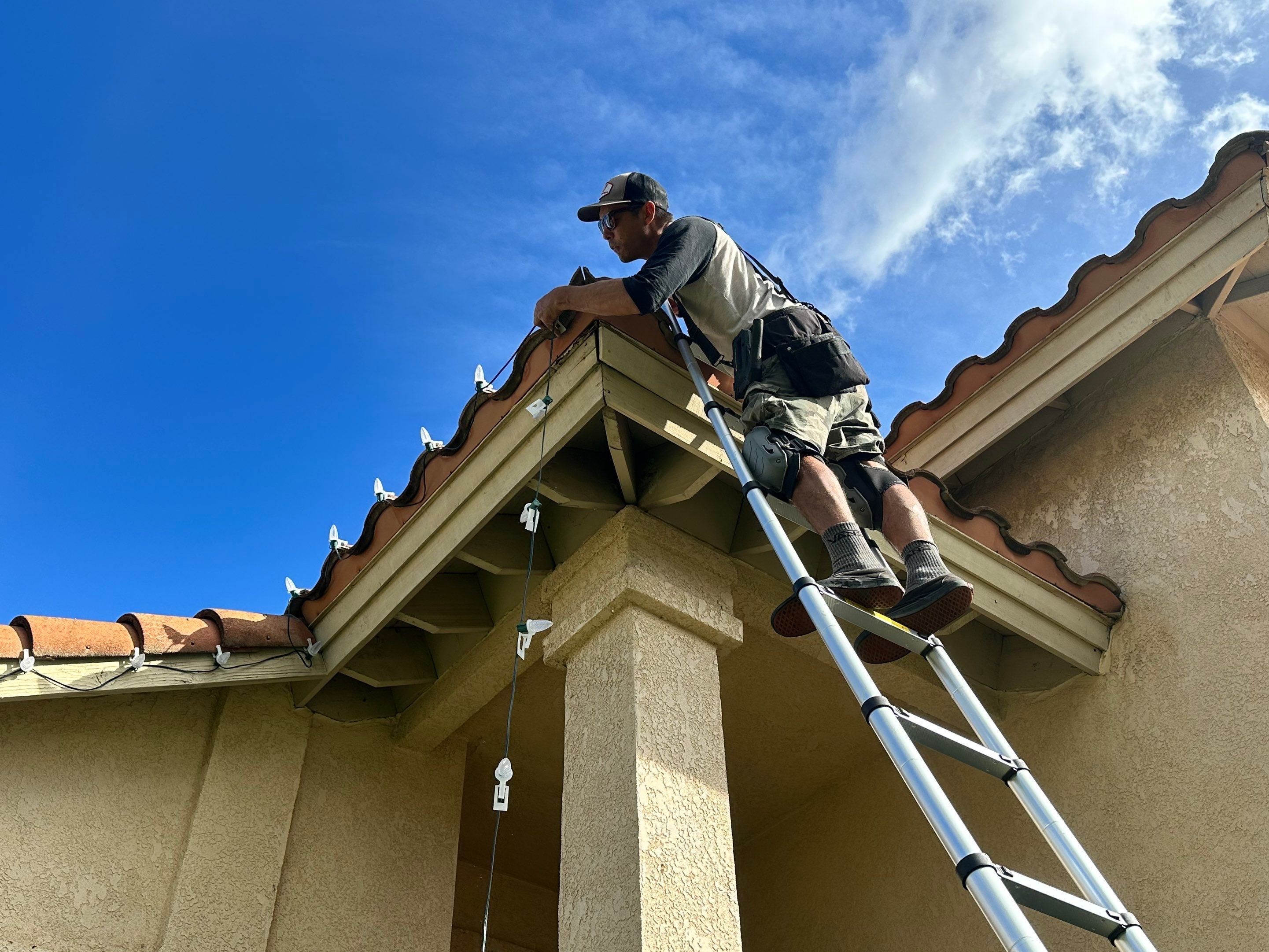 Rancho Santa Margarita Christmas Light Installation by Property Cleaning Experts, LLC