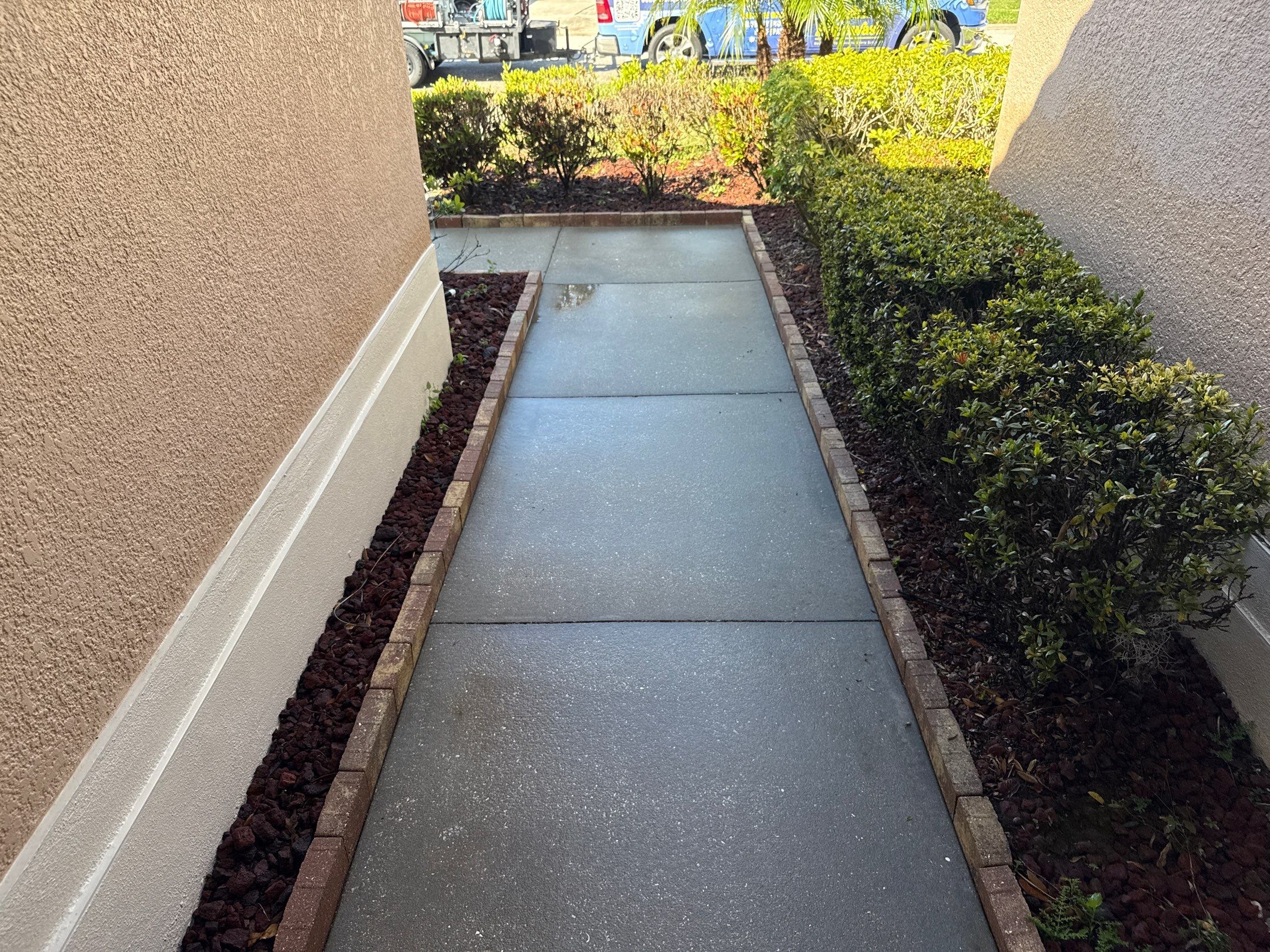 Driveway, Pool Deck & Lanai Cleaning – Heritage Harbour Golf Club, Bradenton, FL by Sunshine AquaWash