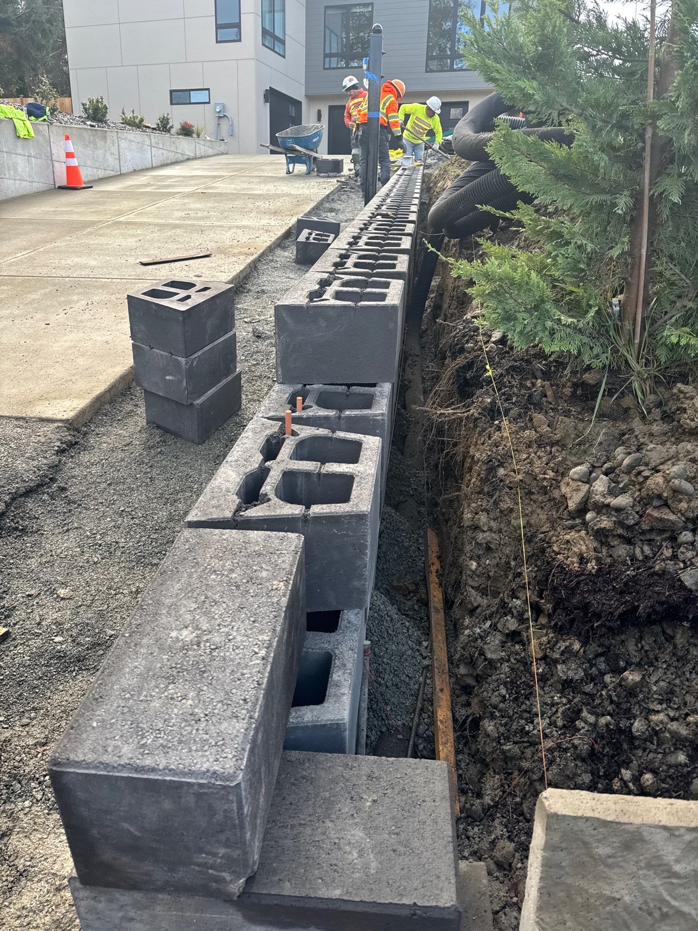 Retaining Wall & Concrete Patch Repair | Everett  by Jireh Asphalt & Concrete Inc 