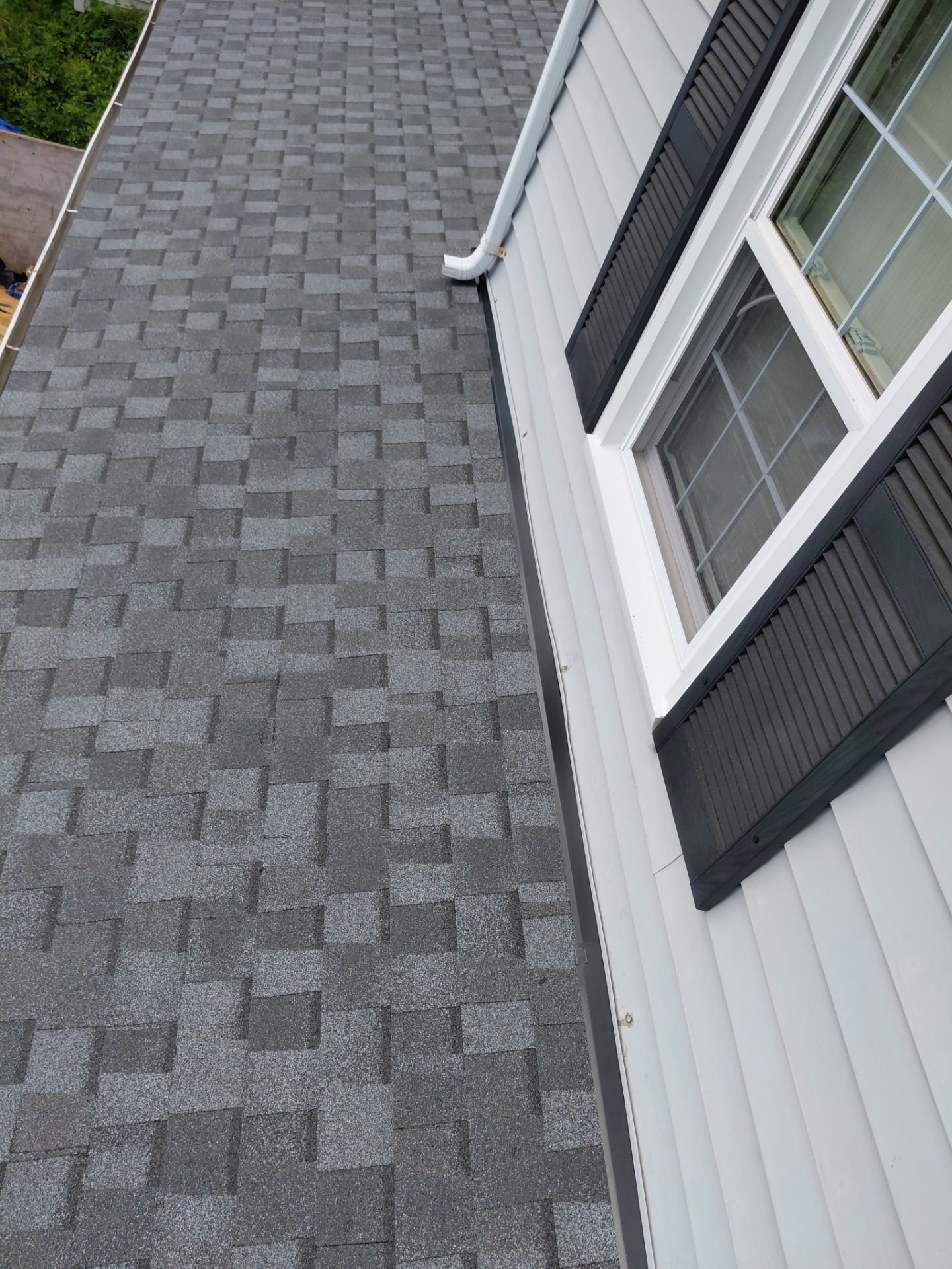 Alexandria: Residential Roof Replacement with CertainTeed Landmark Pro in Max Def Pewter by RM Banning, Inc.