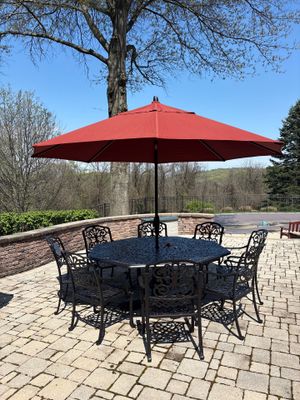 Hanamint Dining Set