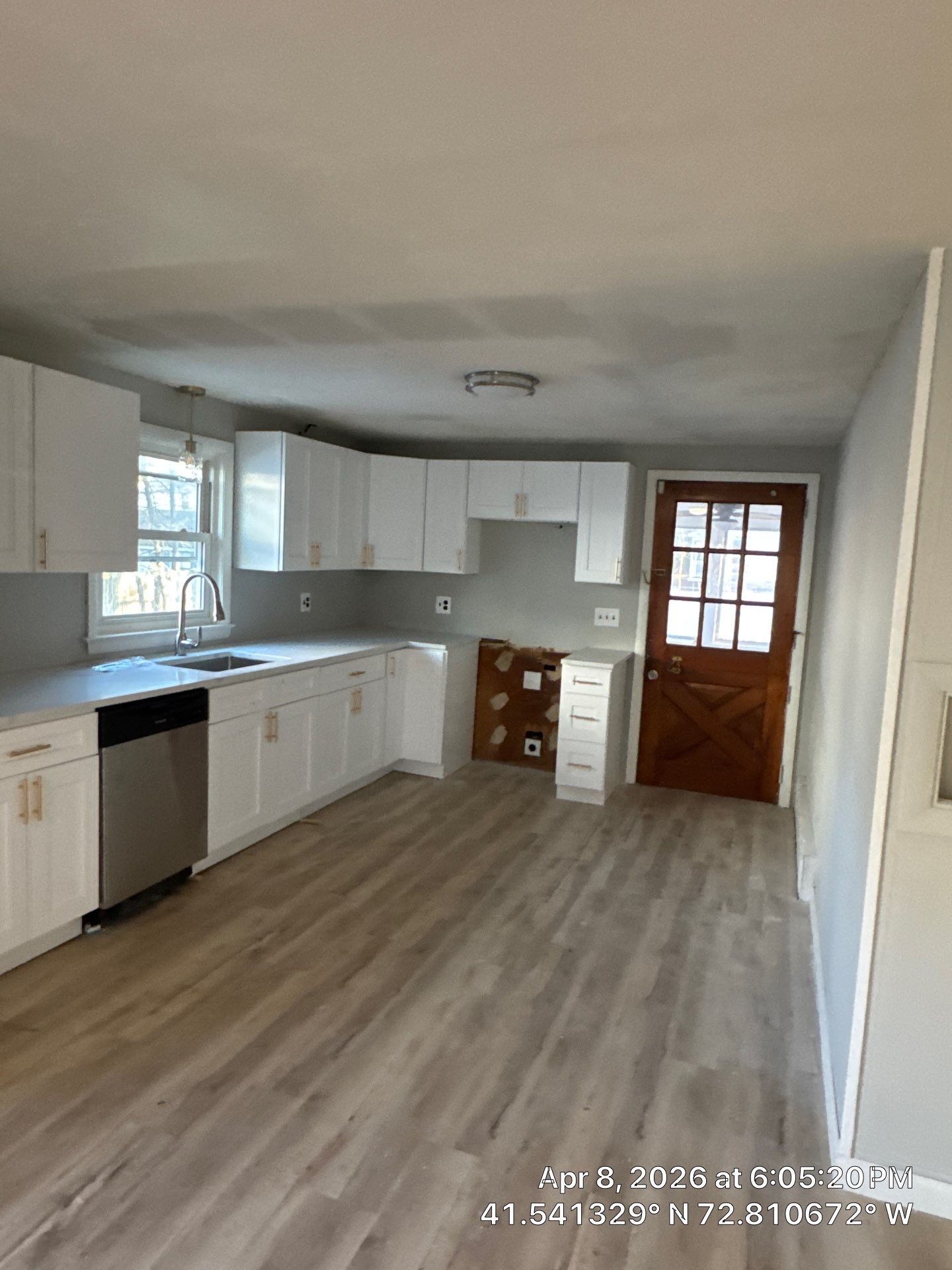 Multi-Room Interior Renovation and Modernization in Meriden, Connecticut by Diamond Image LLC