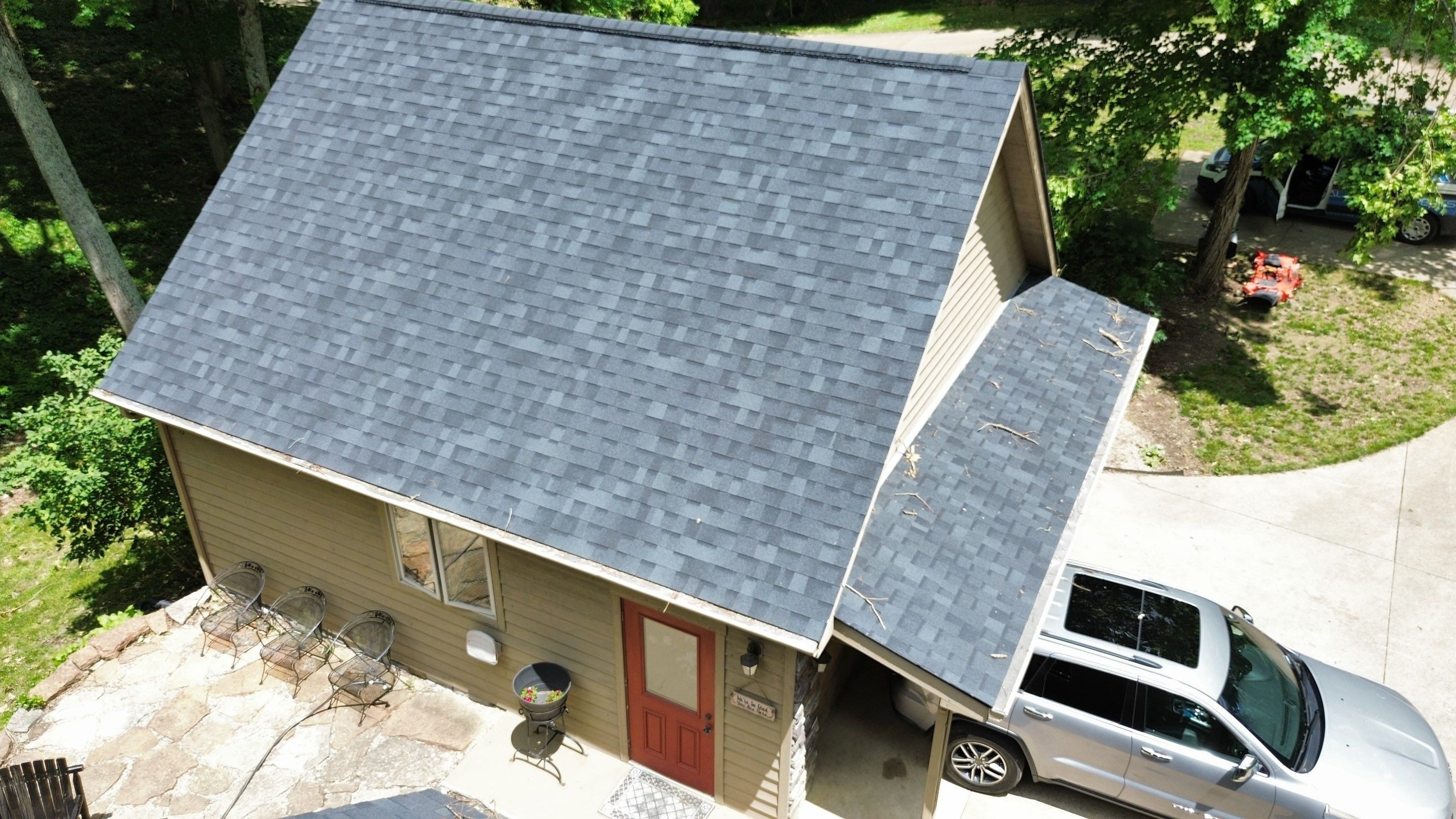 Residential Roofing Installation using Duration Series Shingles - Onyx Black by RoofX 