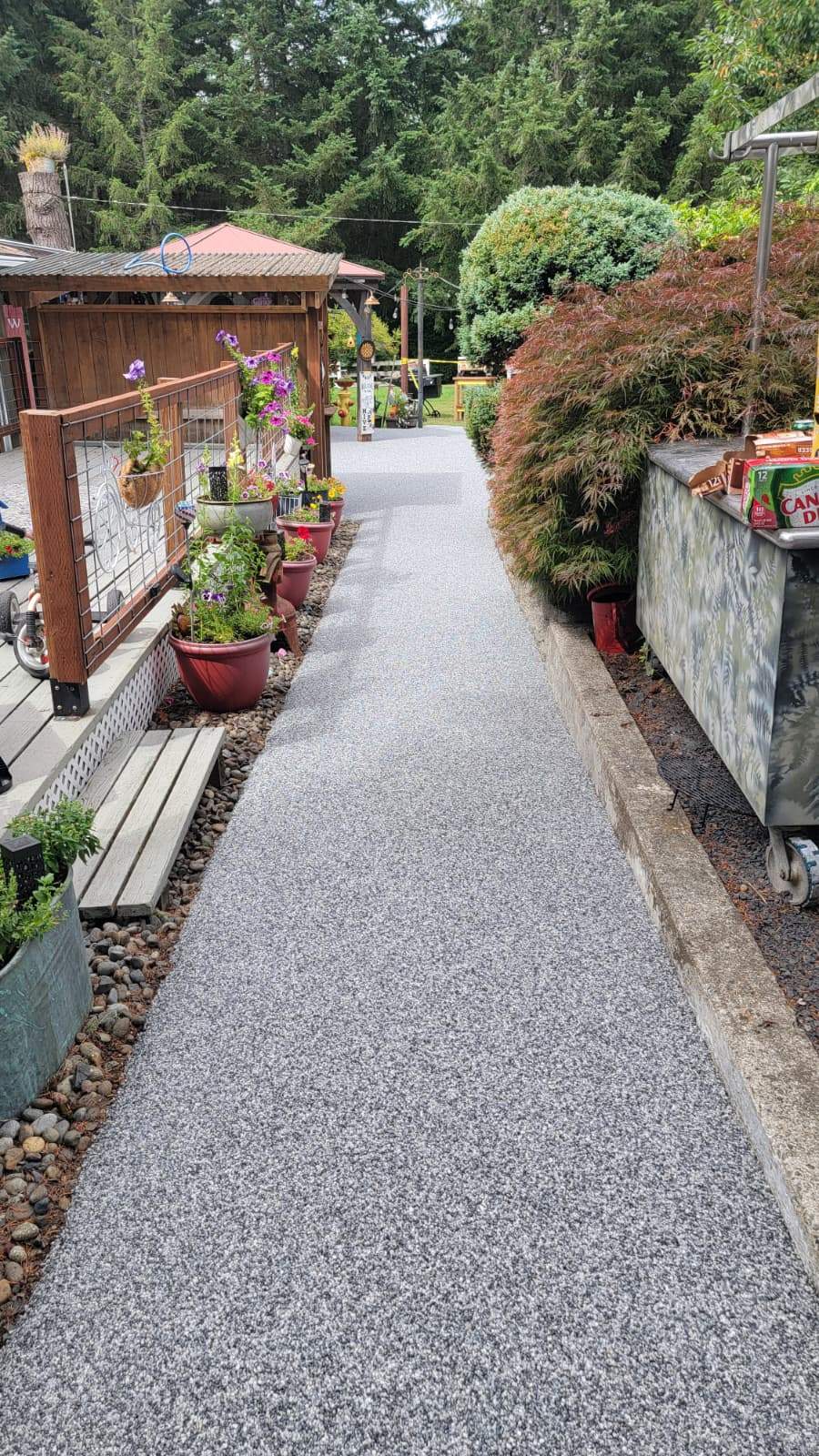 Vuba Back Patio by Concrete Coating Experts Inc.