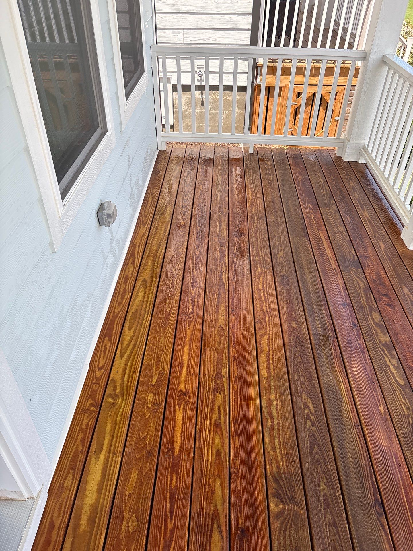 Deck using Wood Sealant by DuraSeal