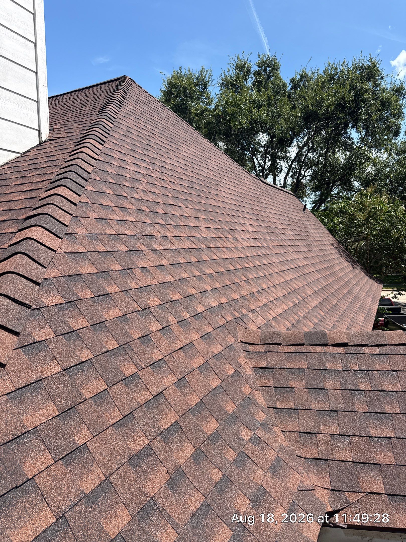 Elite Roofing LLC featured photo.