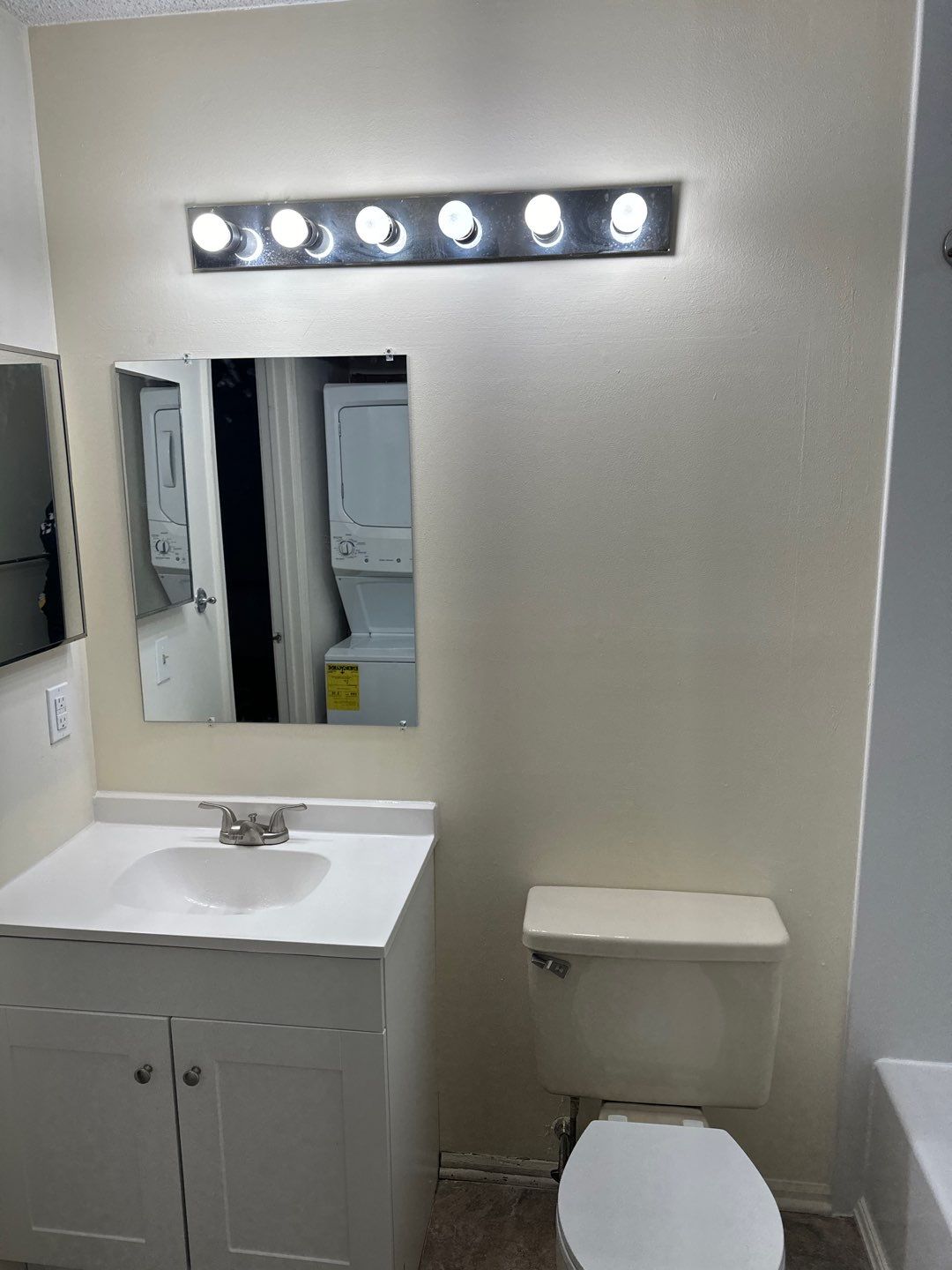 Punch List Project using Vinyl Flooring by A1 NERDY HOMES LLC