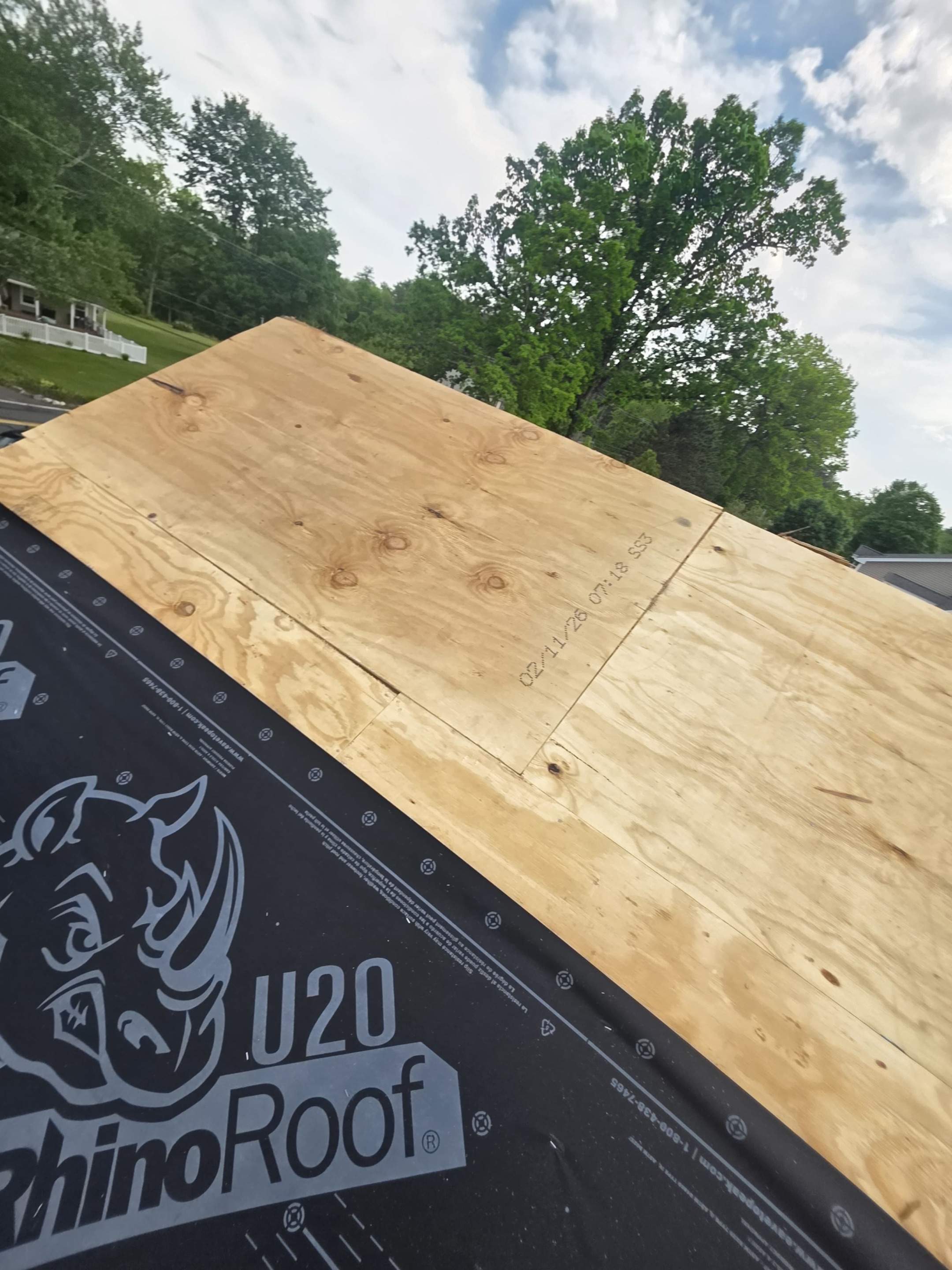 Solar Removal, Reinstall & Full Roof Replacement in Wilbraham, MA – Owens Corning Duration, Onyx Black by JOHNNYS PRO