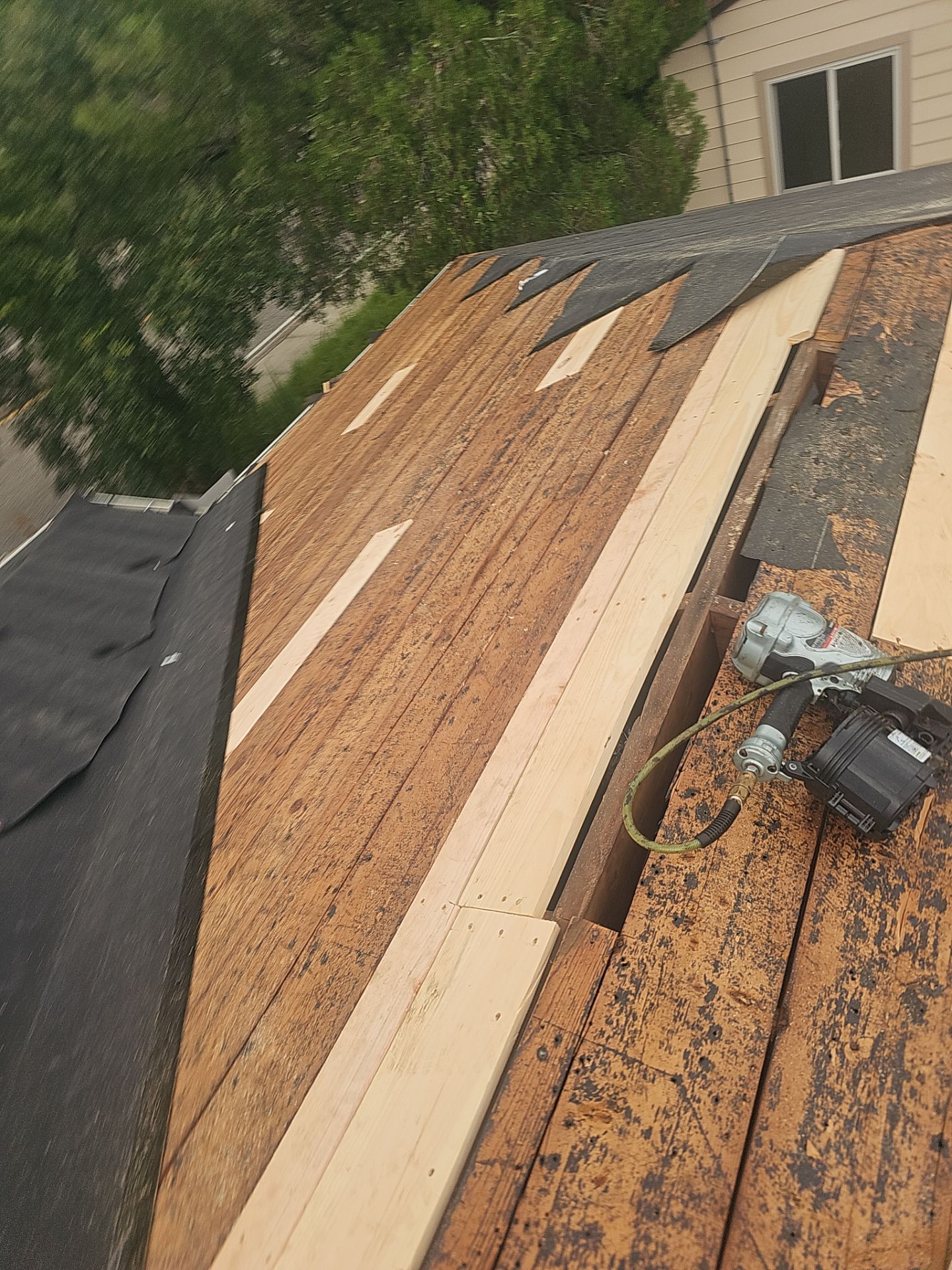 Project in St. Petersburg 33704 by Mitchell Roofing Company LLC 