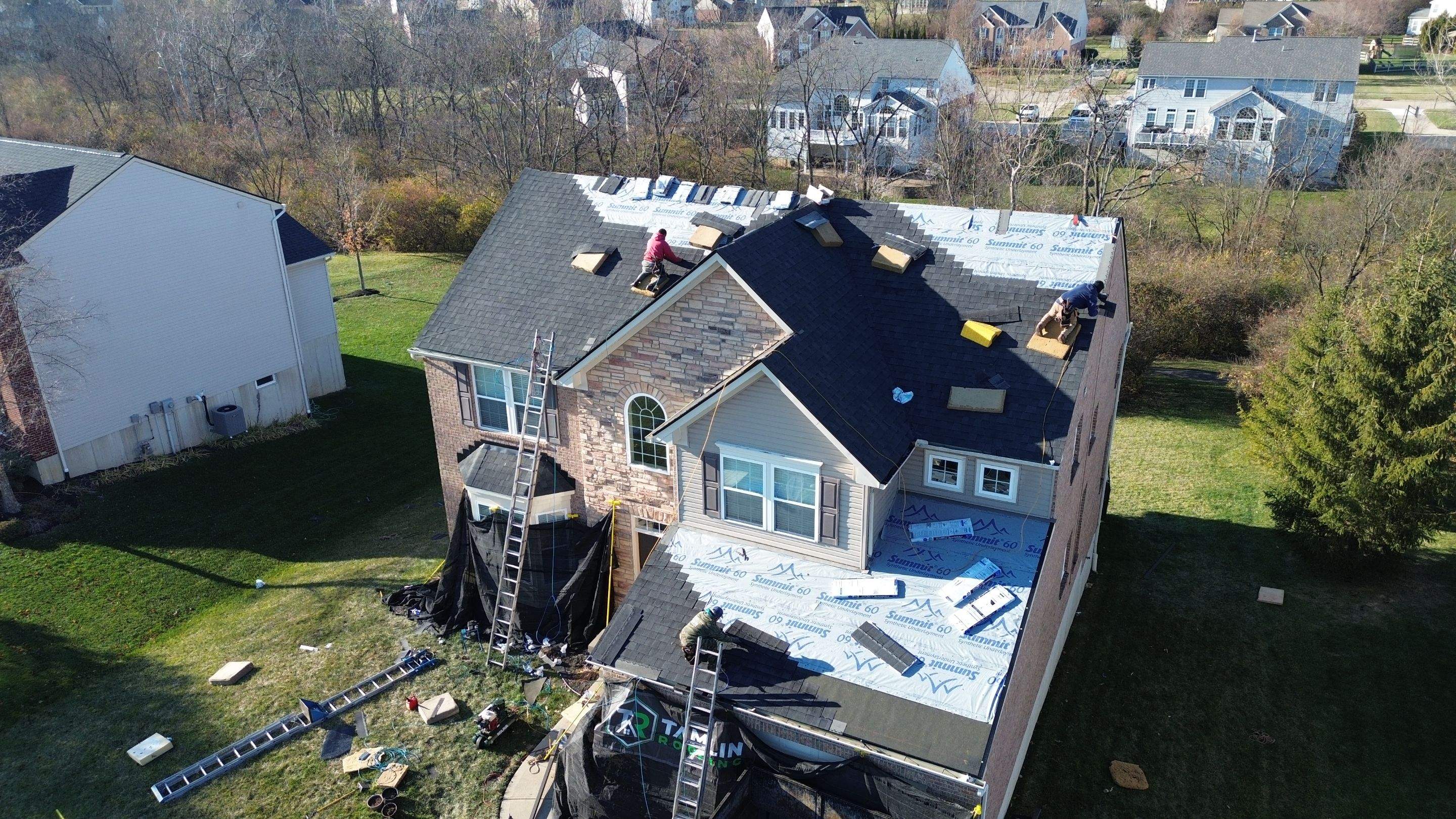 Liberty Township - Pristine Black by Tamlin Roofing