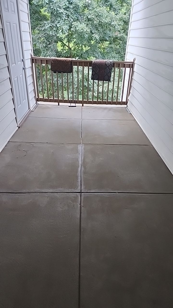 Appartment cleaning by Power Wash Masters LLC