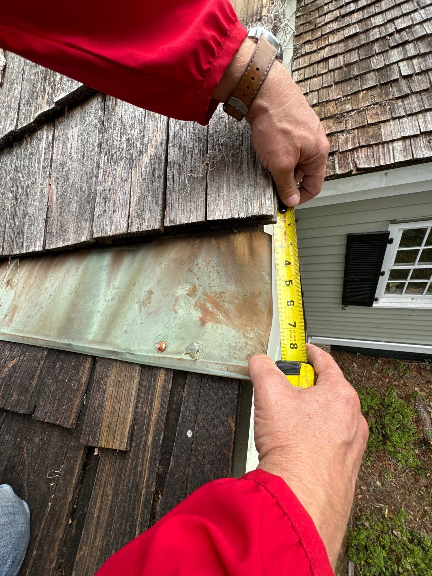 A Ford Plantation Classic by A Good Roofer Near Me 