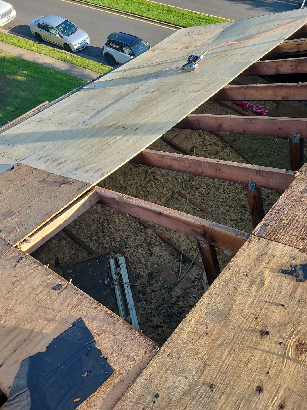 Woodbridge: Residential Roof Replacement with CertainTeed Landmark Shingles in Charcoal Black by RM Banning, Inc.