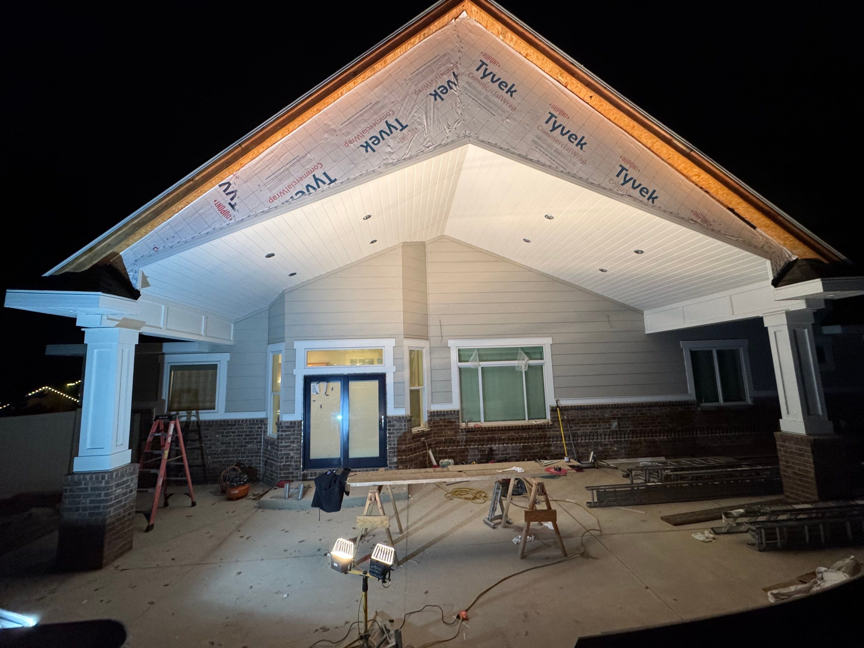 Cedar Hills | Architectural Hardie Redesign | Weaved Corners & SW Amazing Gray by Ideal Siding Utah
