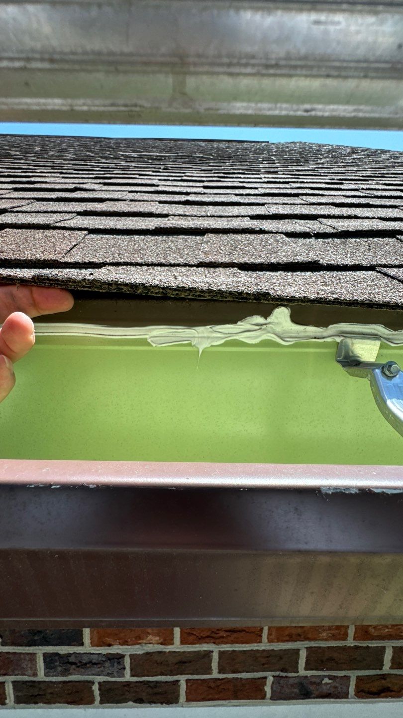 Alexandria: Roof Replacement with CertainTeed Landmark Pro in Max Def Burnt Sienna by RM Banning, Inc.