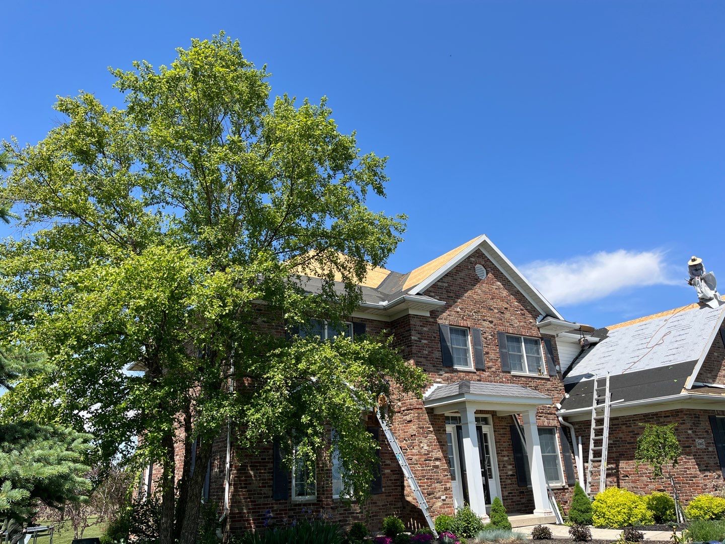 Residential Roofing Installation using GAF Timberline HDZ Charcoal by Nitro Roofing and Construction