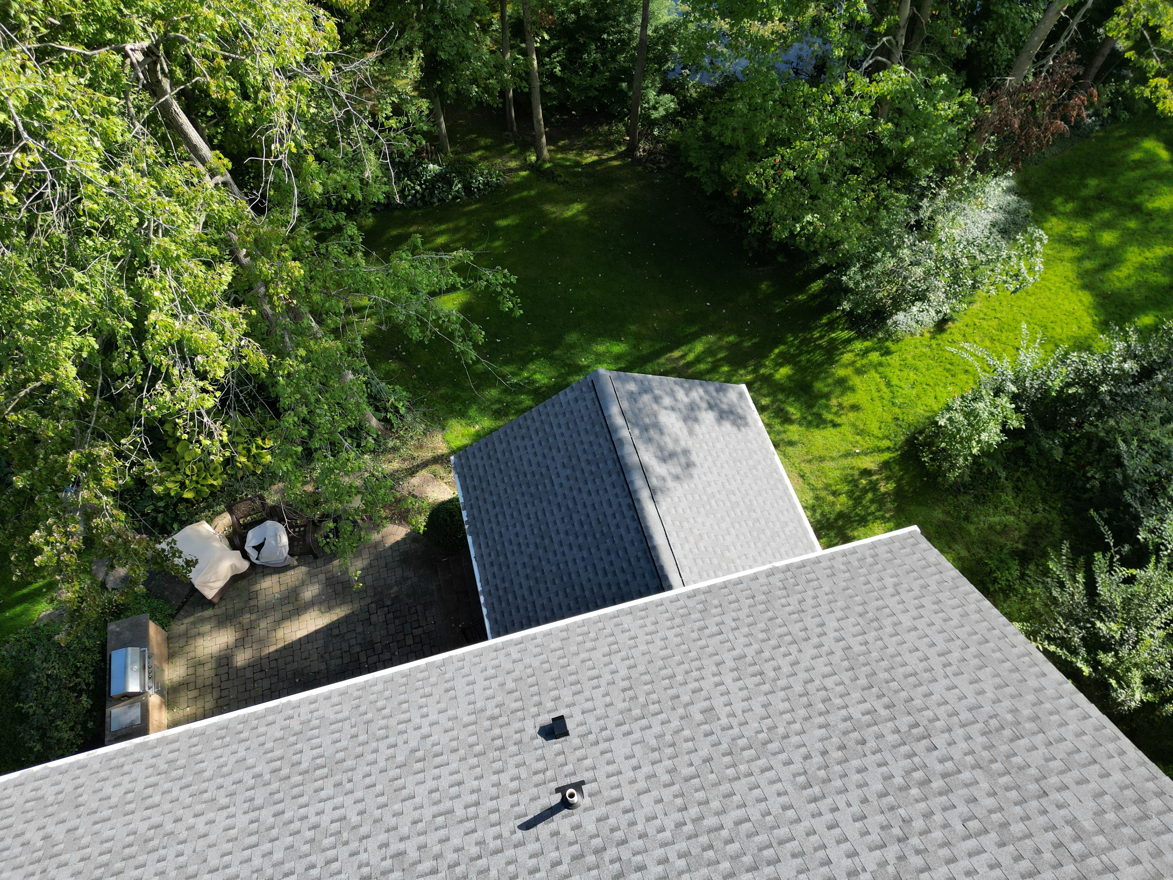 Residential Architectural Shingle Roof Replacement in Chagrin Falls, Ohio by Atlas Roofing & Restoration
