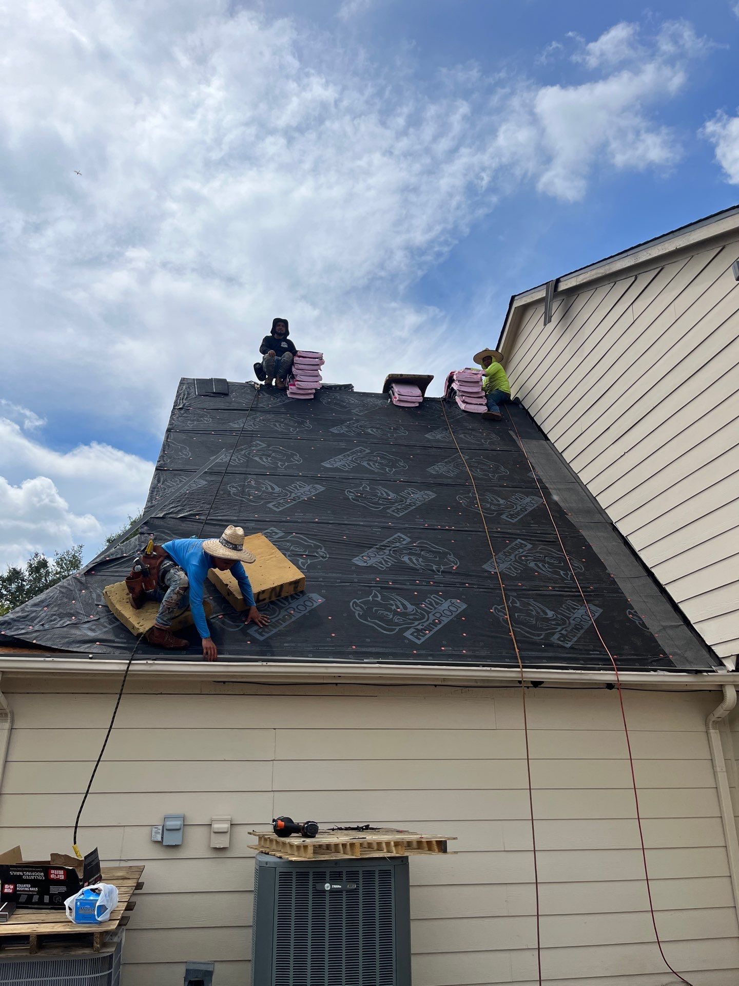 Residential Roofing Installation using Owen's Corning Duration (Lifetime) Shingles by Roof Repair Company