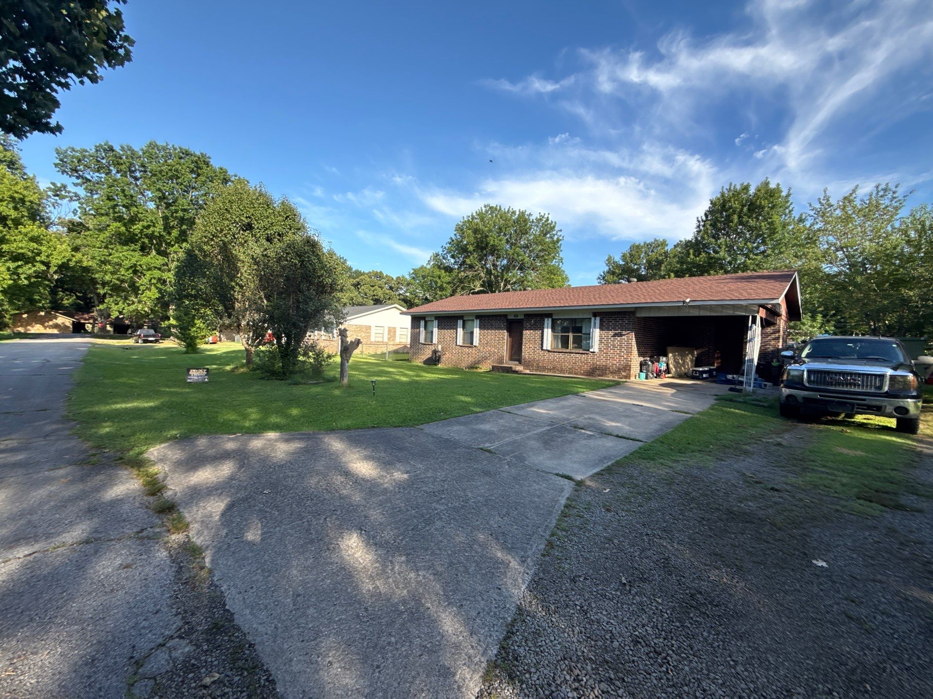 Roof replacement Waldron, AR by In & Out Construction & Remodeling, LLC