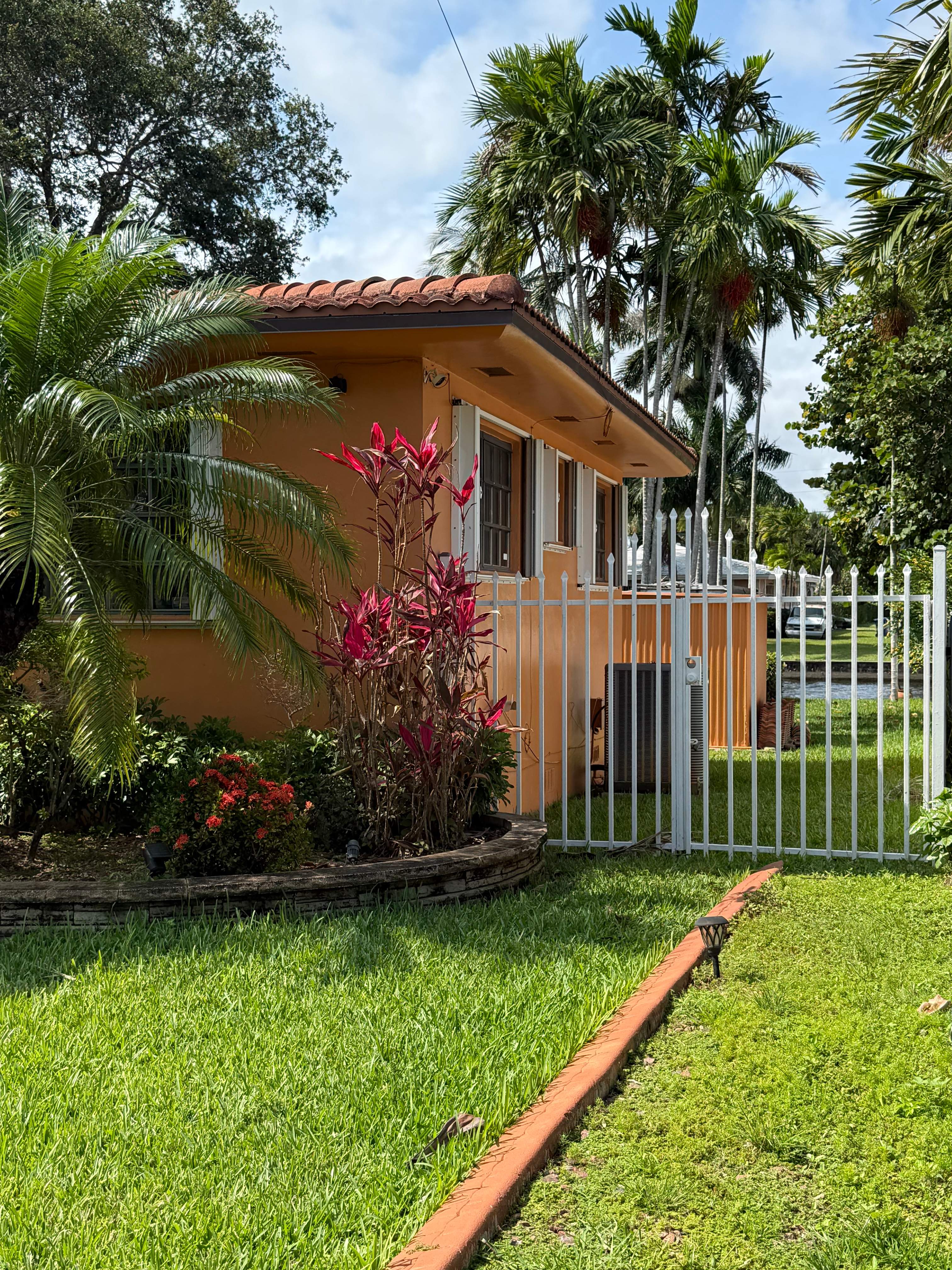 Beth Studenberg by Fresh Coat Painters of Miami Beach