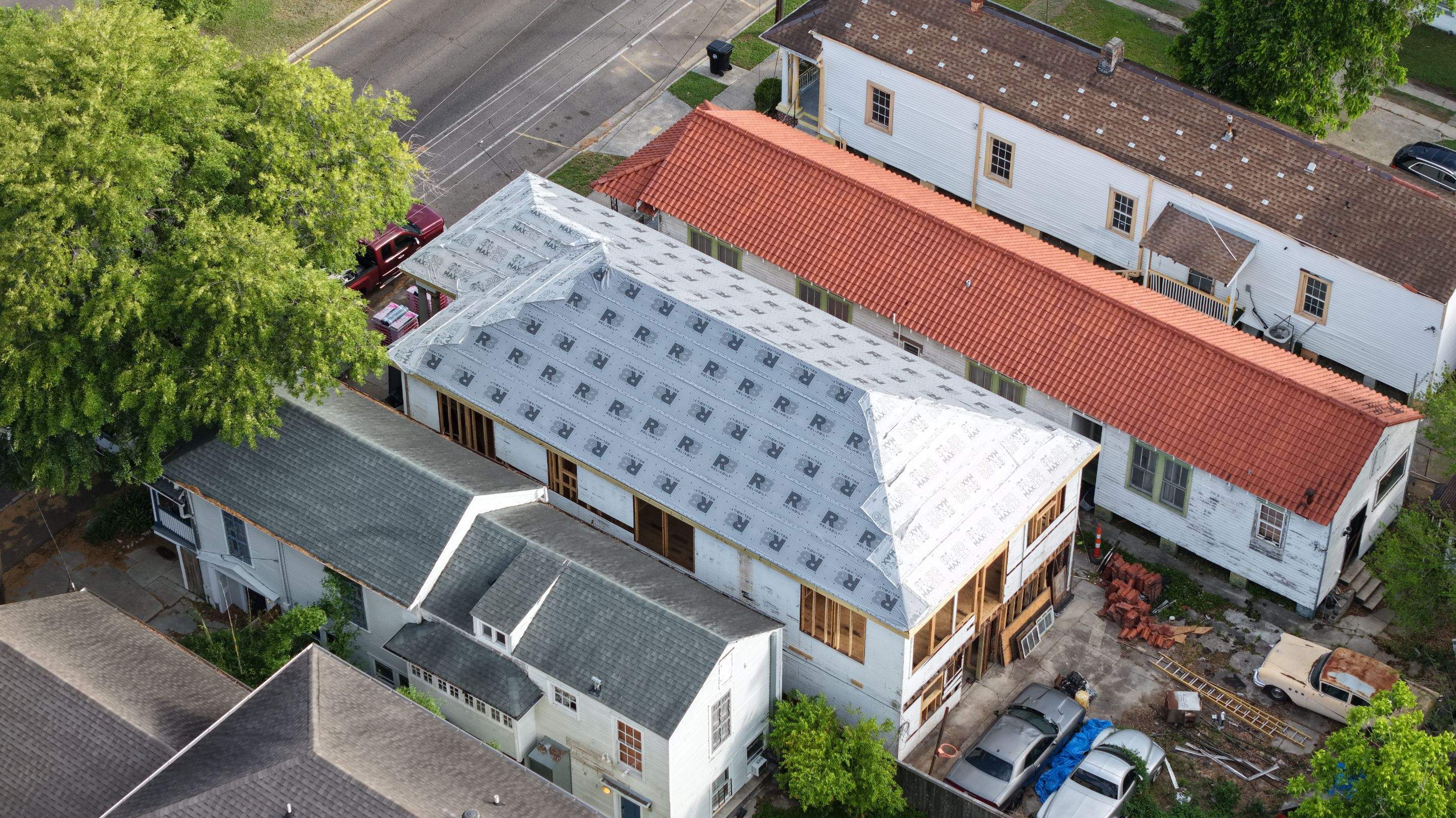 Roof Replacement in New Orleans by HDS Contractors