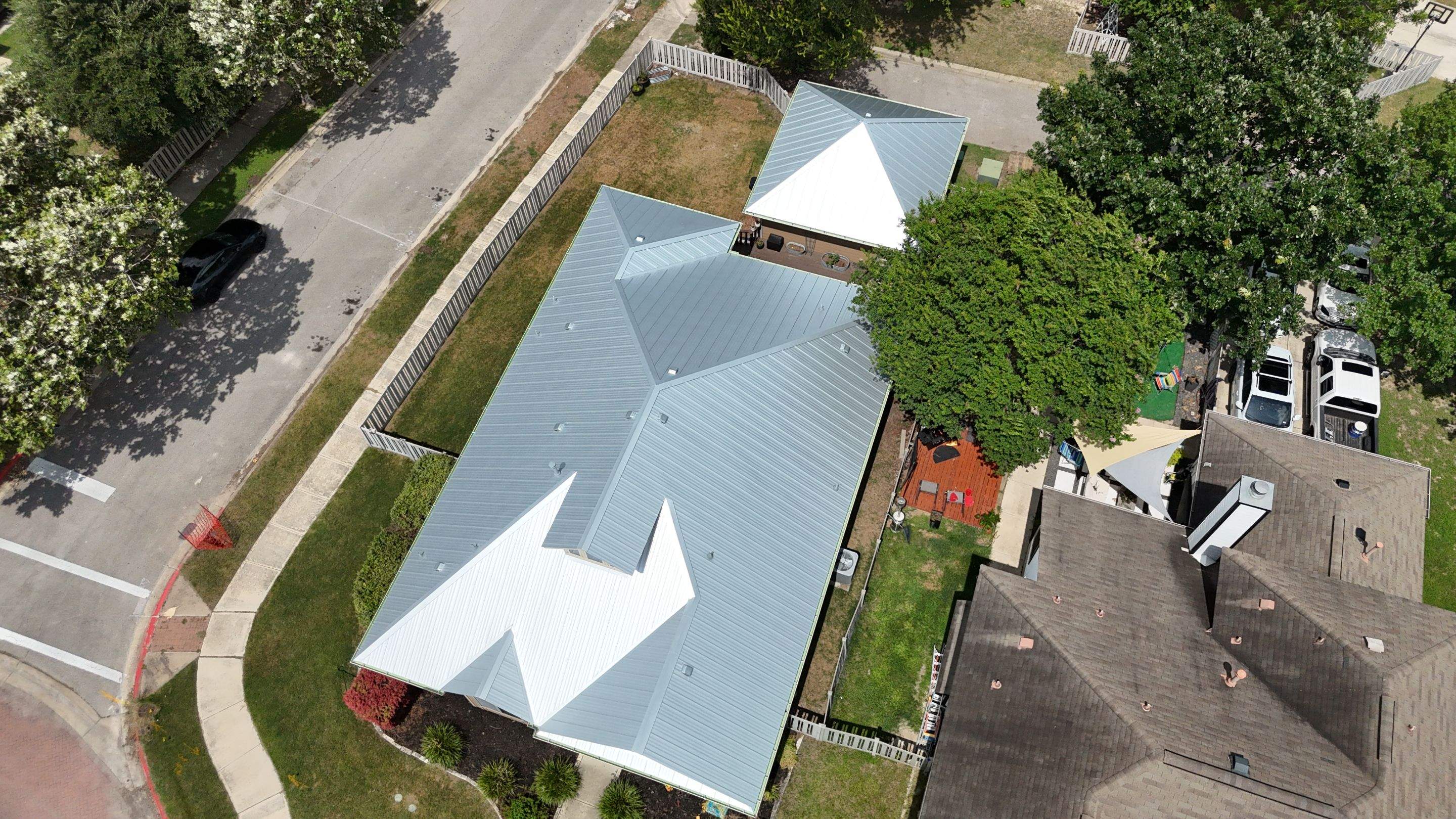 Snaplock Galvalume 24 Gauge Standing Seam - FastenerFF100 by RoofsOnly.com