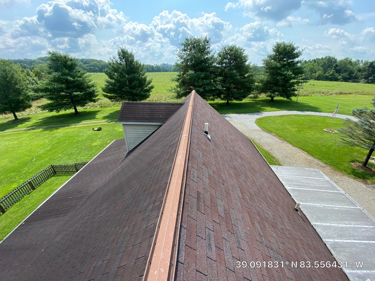 Residential Roofing Installation using Duration Series Shingles - Teak by RoofX 
