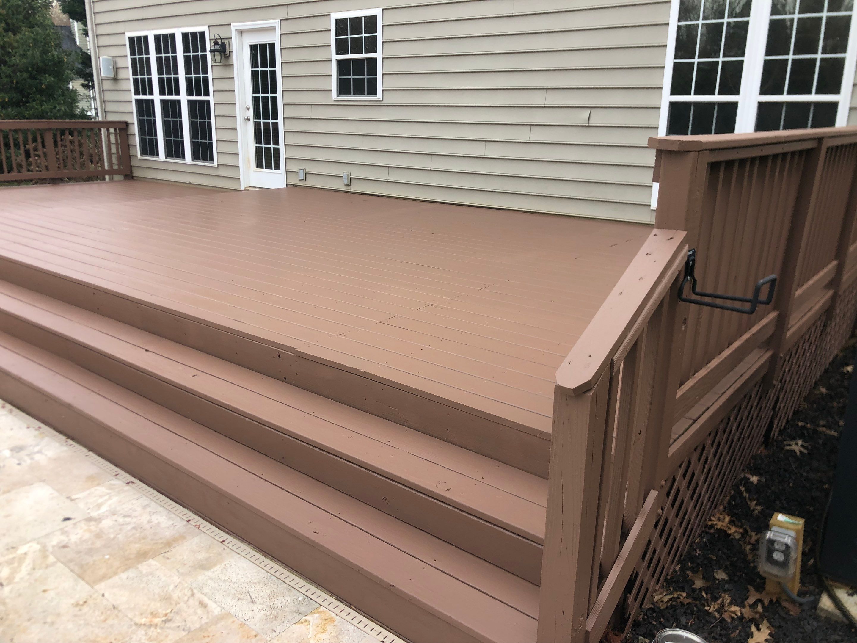 Coated Deck using AcryFin by DuraSeal