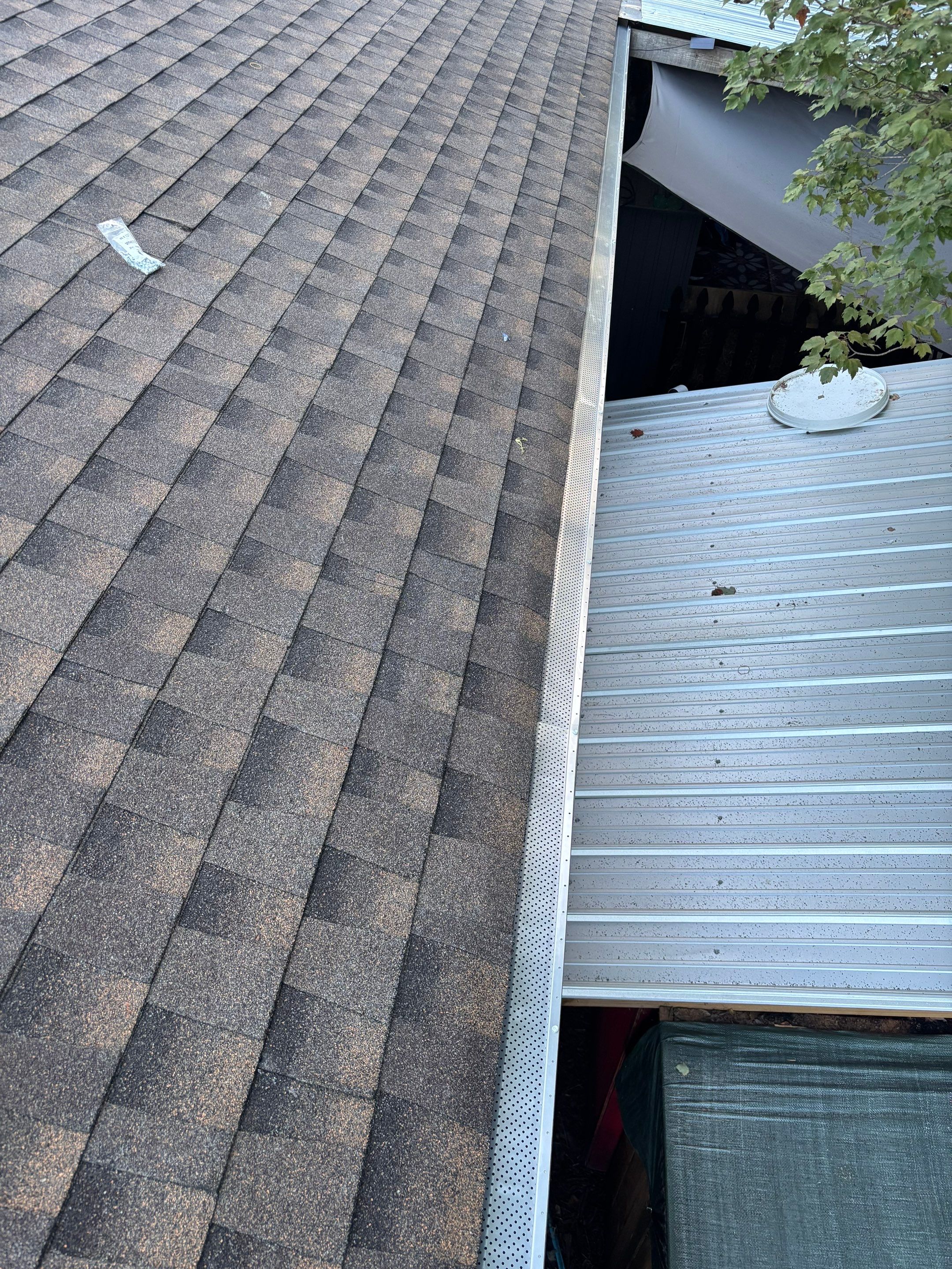 Residential Roofing Installation using GAF Timberline HDZ Charcoal by Rainstoppers Roofing
