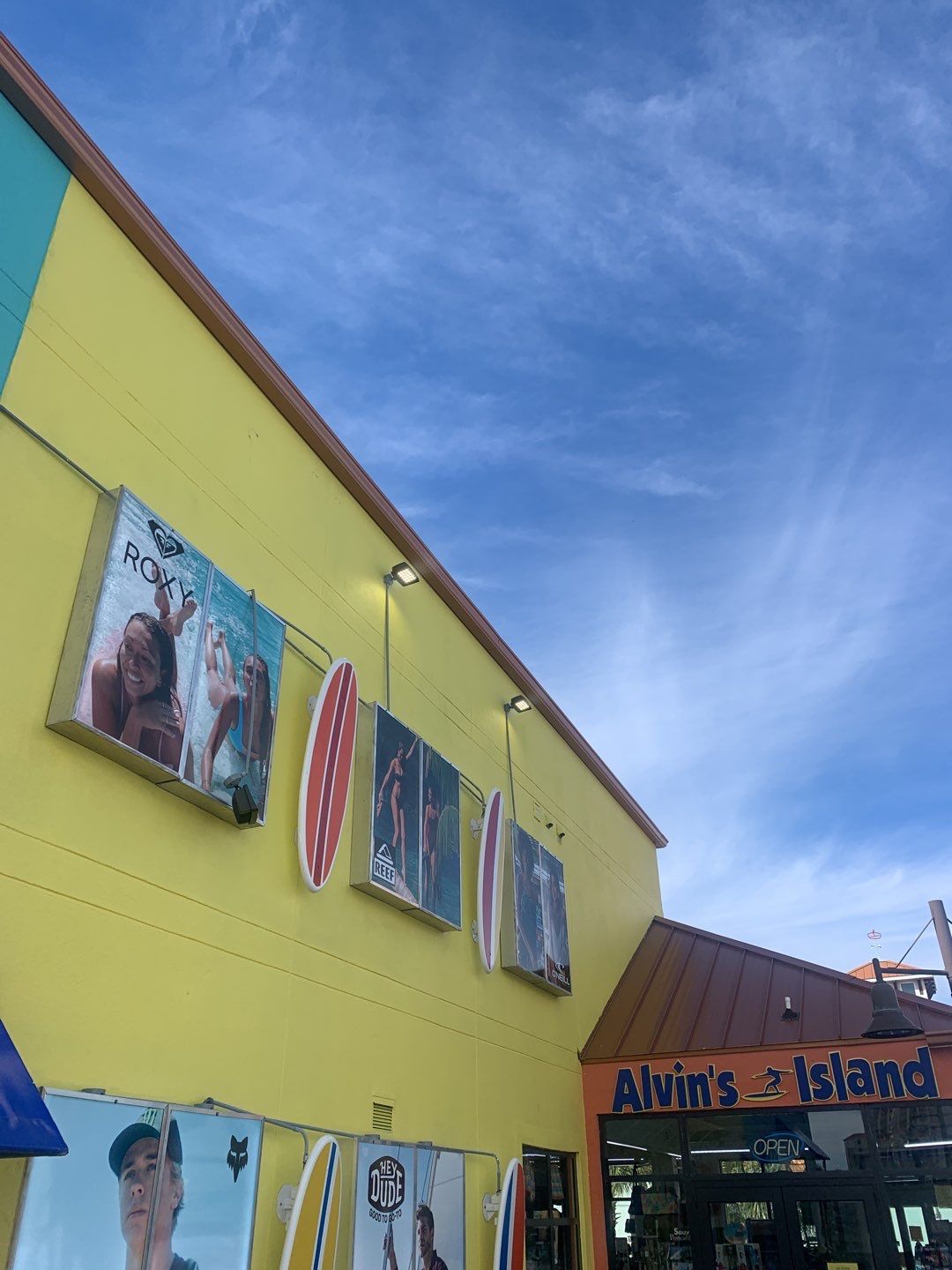 7-Inch Cooper Seamless Gutter in Pensacola Beach FL by Gutter Professors