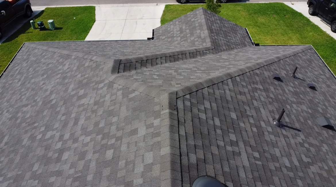 Residential Roofing Installation using Owens Corning Oakridge by Kstylez Roofing & Construction