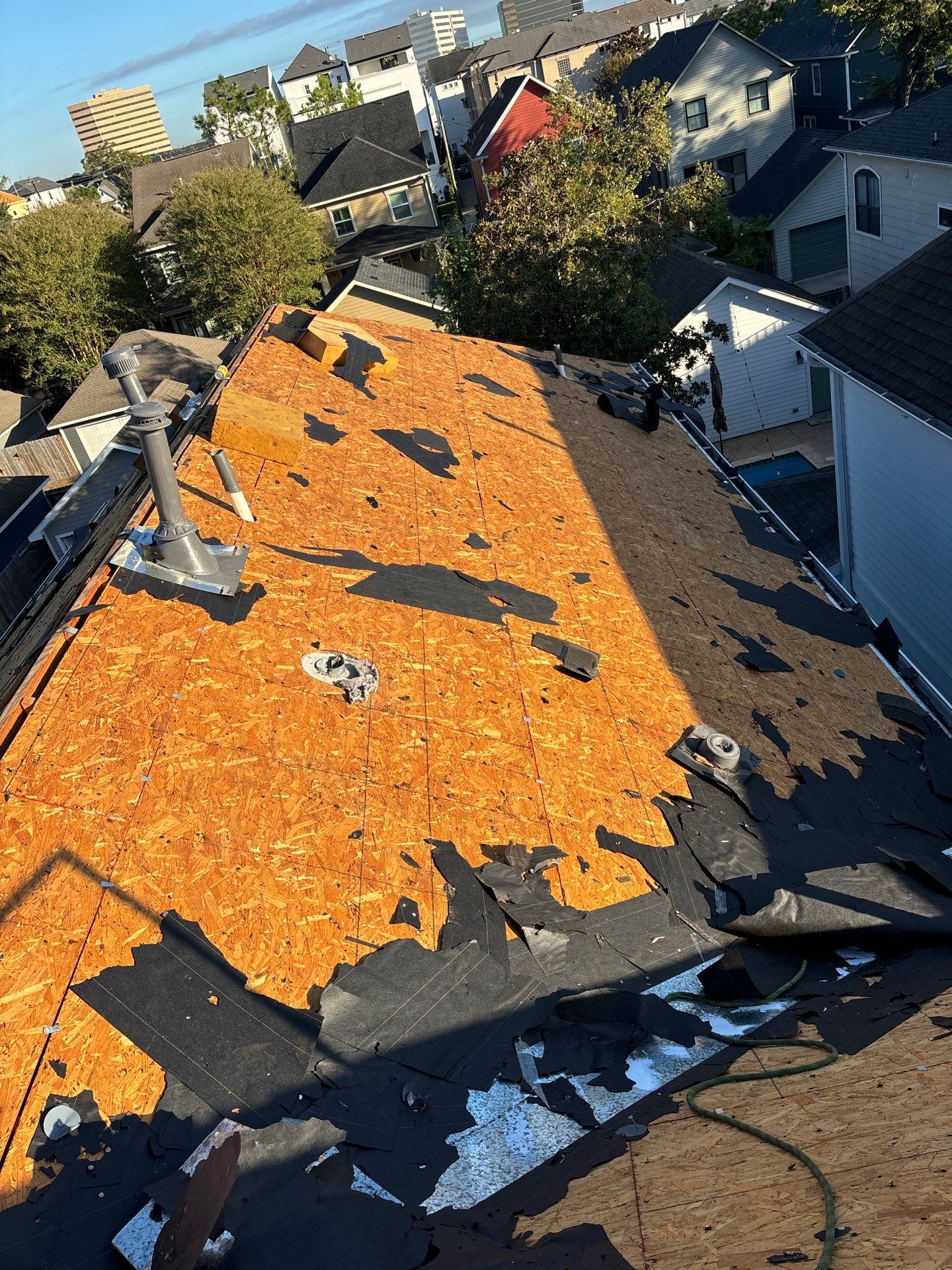 Residential Roofing Installation using Owen's Corning Duration (Lifetime) Shingles by Roof Repair Company