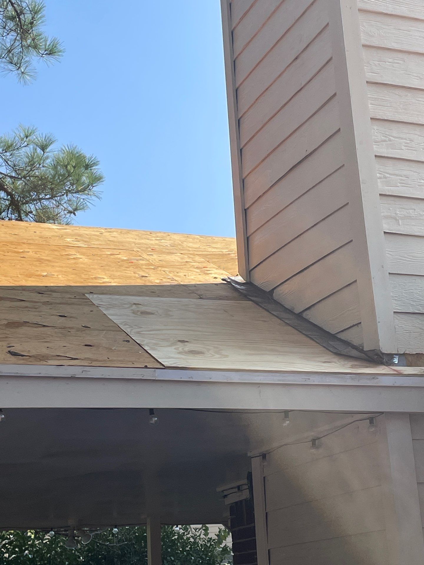 Roof Installation Houston by Roof Repair Company