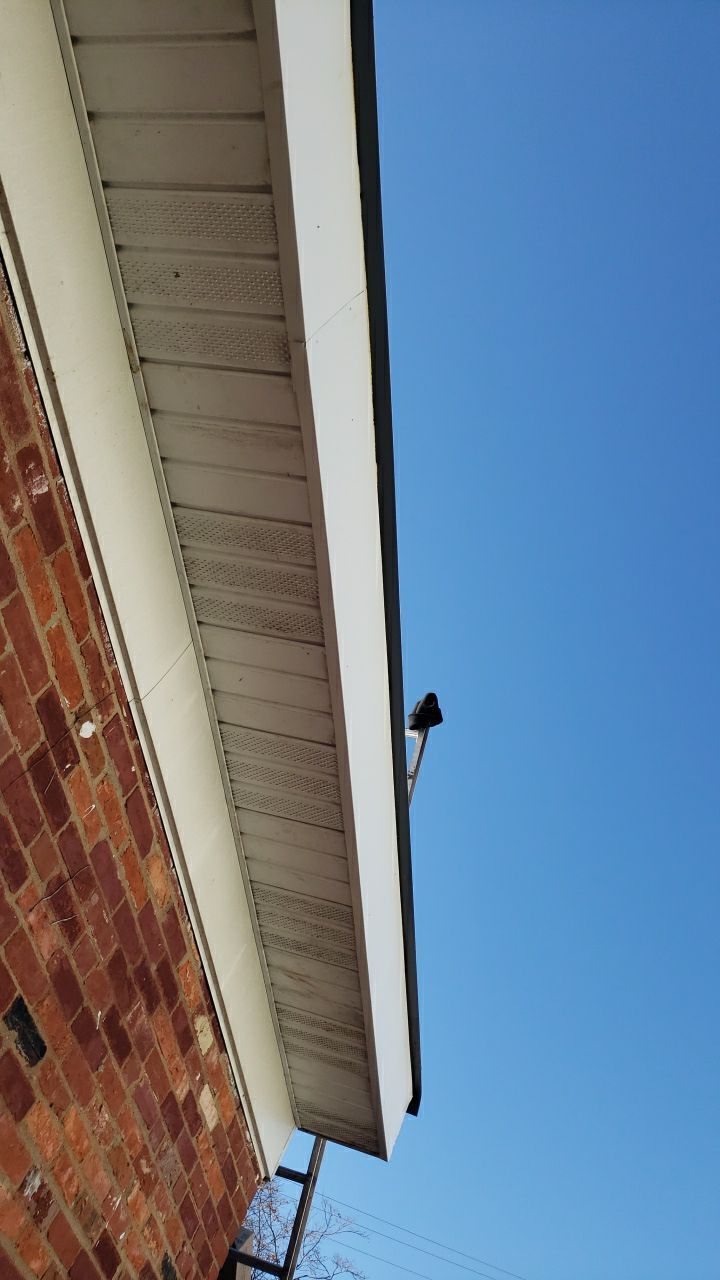 Arlington: CertainTeed Landmark Pro Designer Shingles in Max Def Burnt Sienna by RM Banning, Inc.