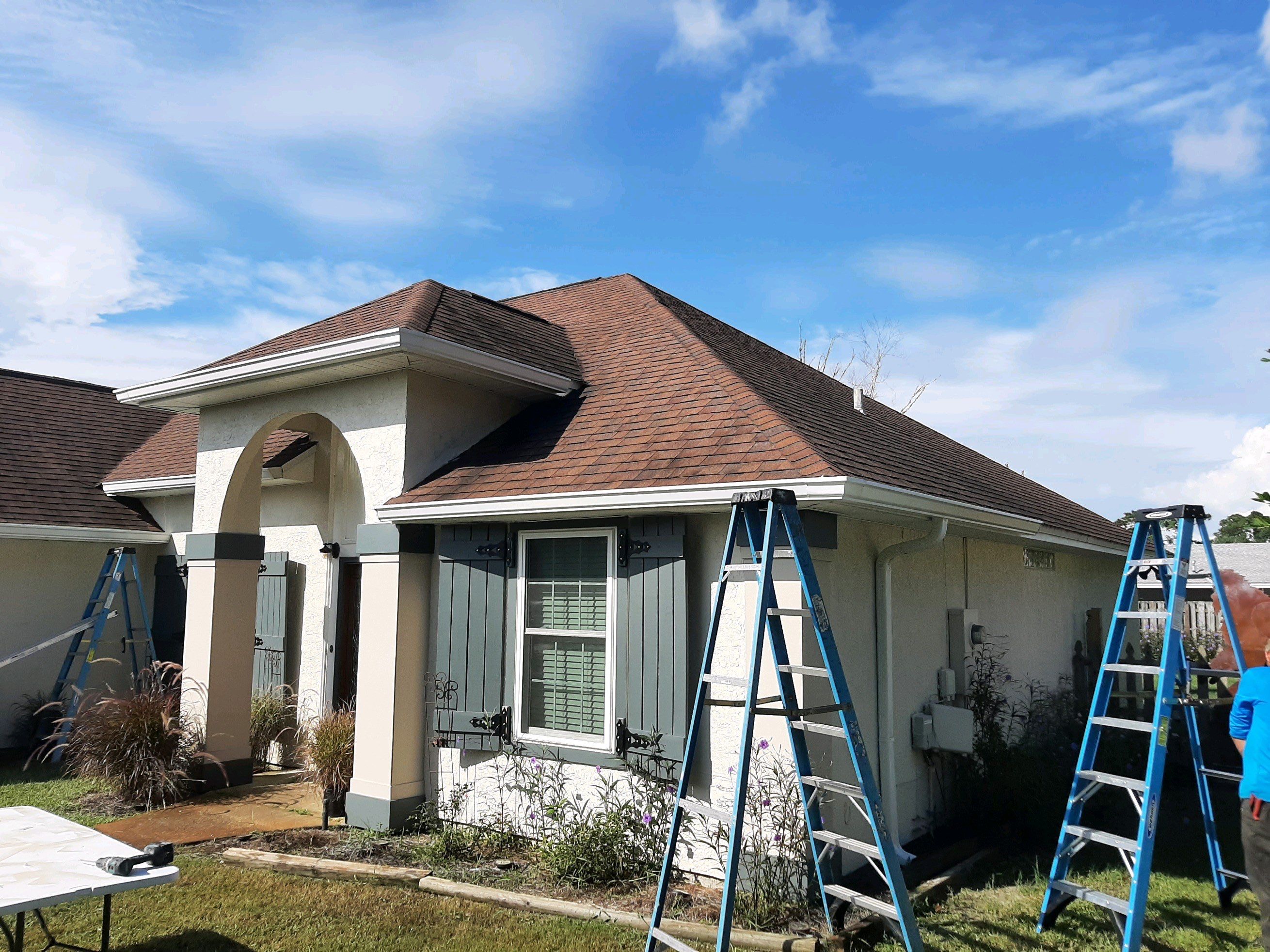 Gutter Installation using K-Style Seamless Gutters by Gutter Professors