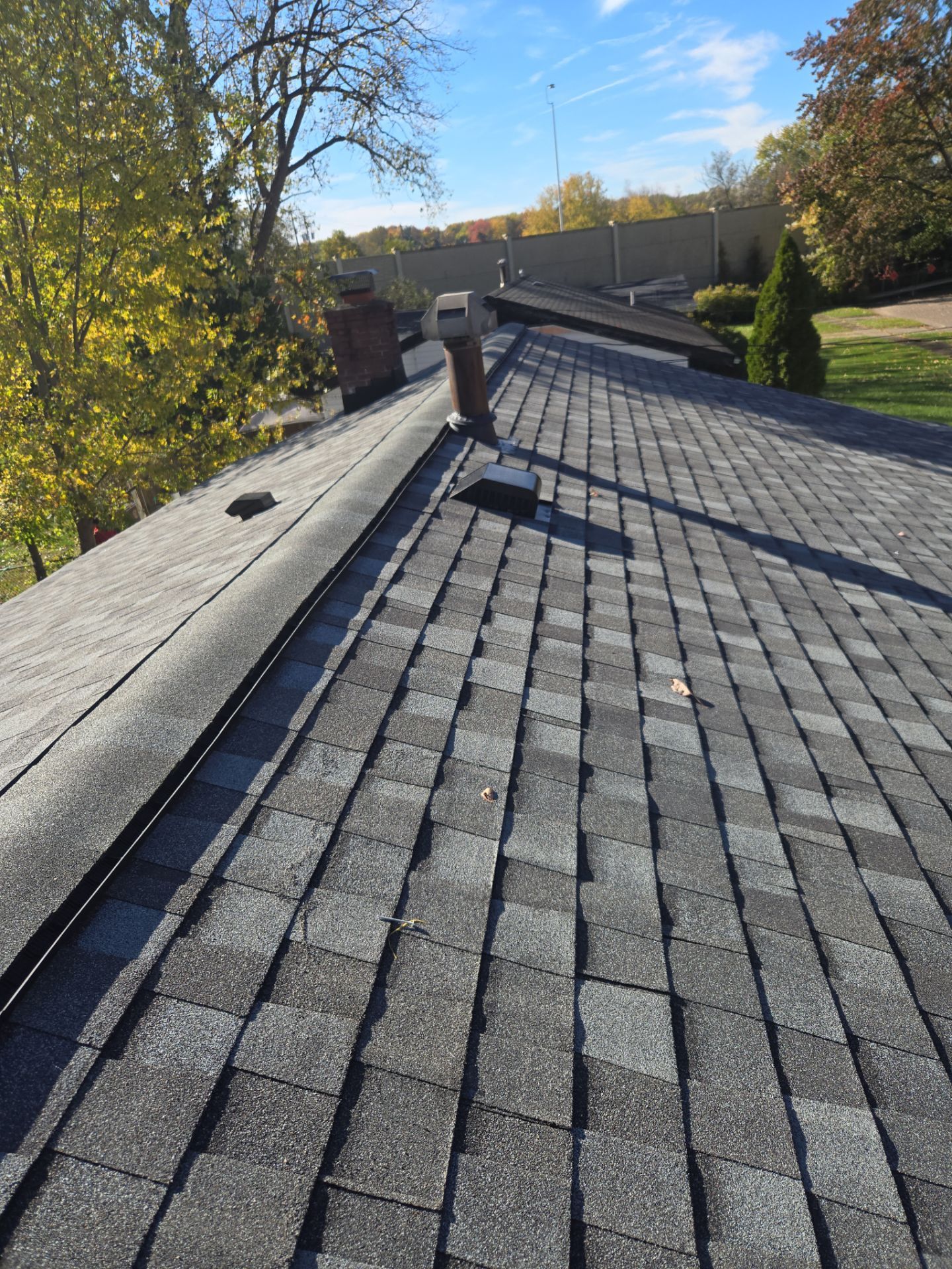 Atlas Pinnacle, Color, Coastal Granite, Drip Edge, Color, Black by Eagle Eye Roofing