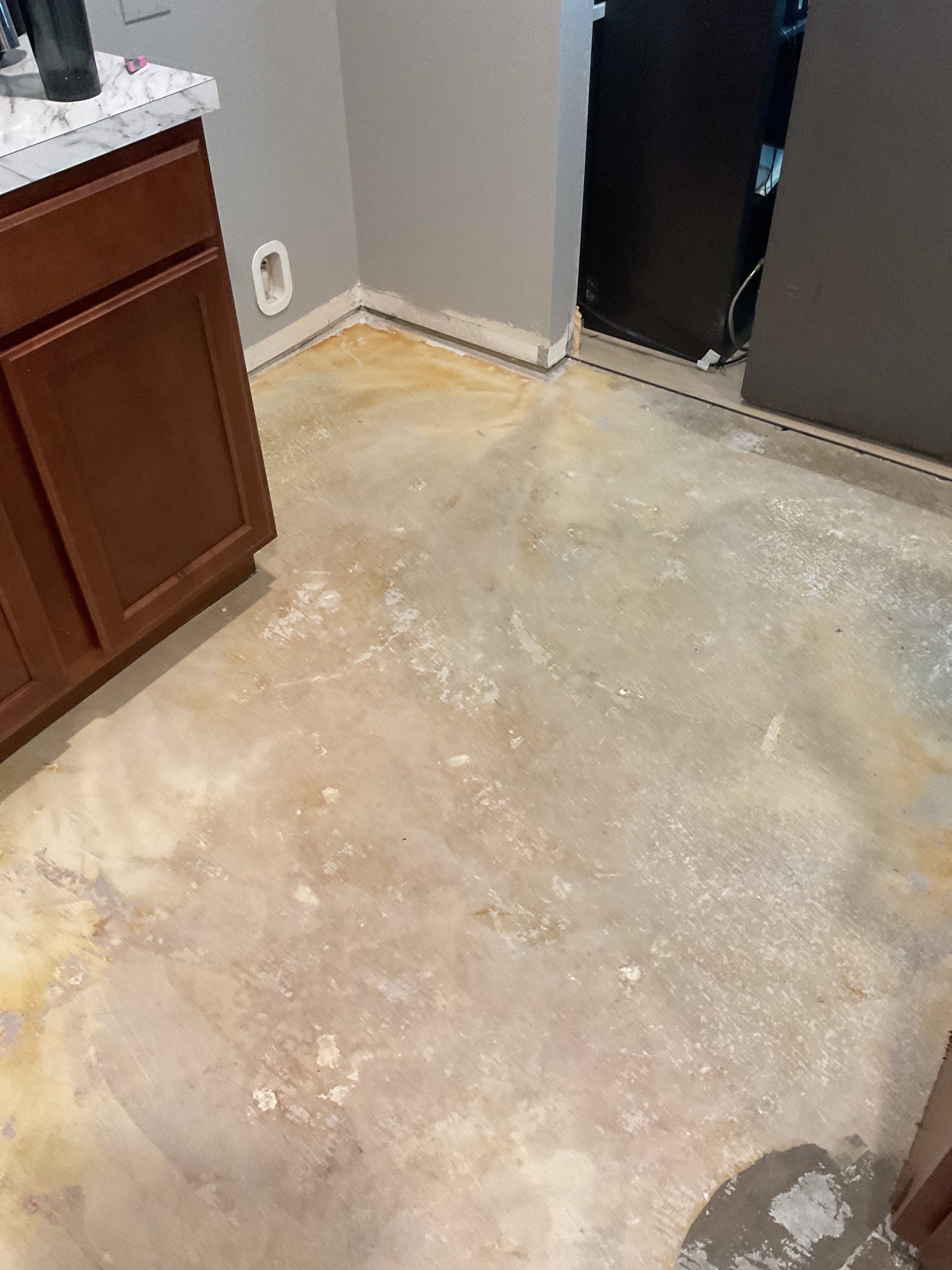 Tile Installation & Epoxy Countertop by Axtra Hand
