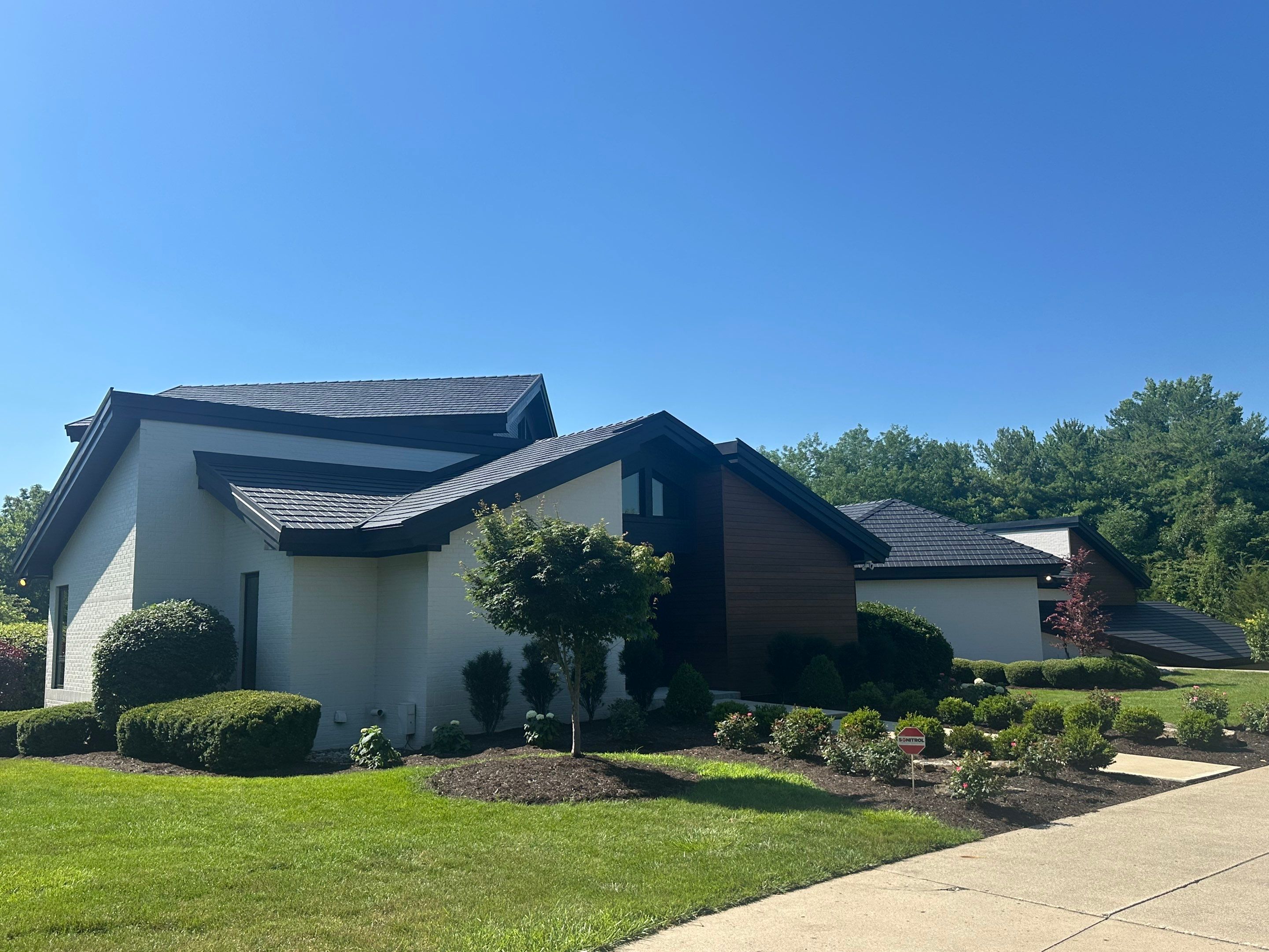 Black Frost Metal Shake Roof & Modern Exterior Renovation – Fort Wayne, IN by 4Ever Metal Roofing
