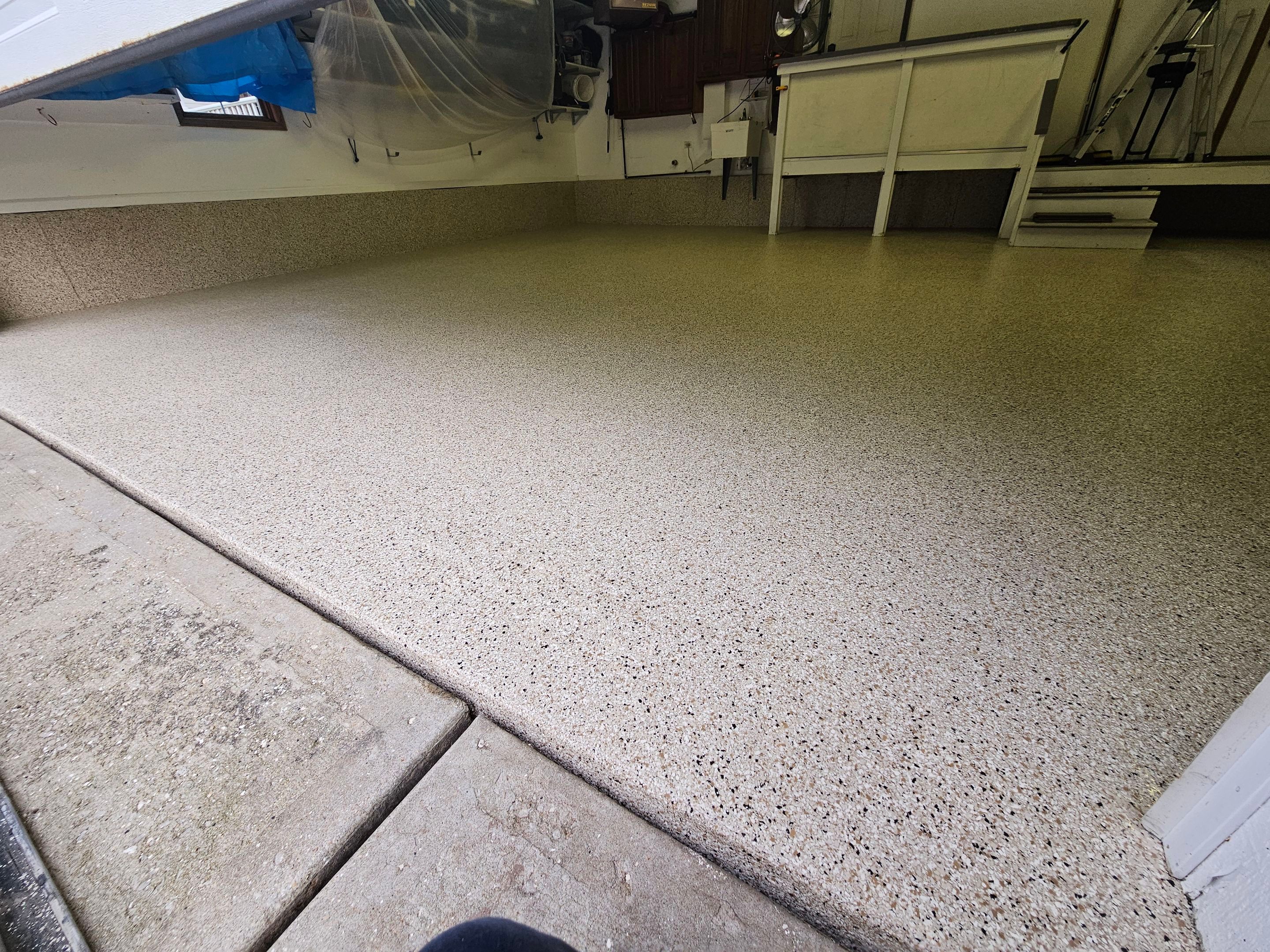Shoreline Flake Garage Floor  by Level 10 Coatings